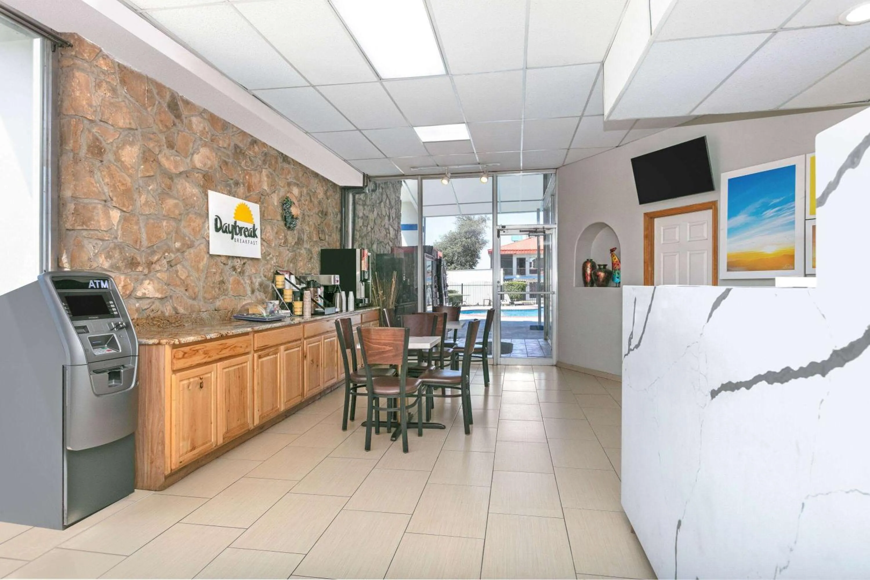 Lobby or reception in Days Inn by Wyndham South Fort Worth
