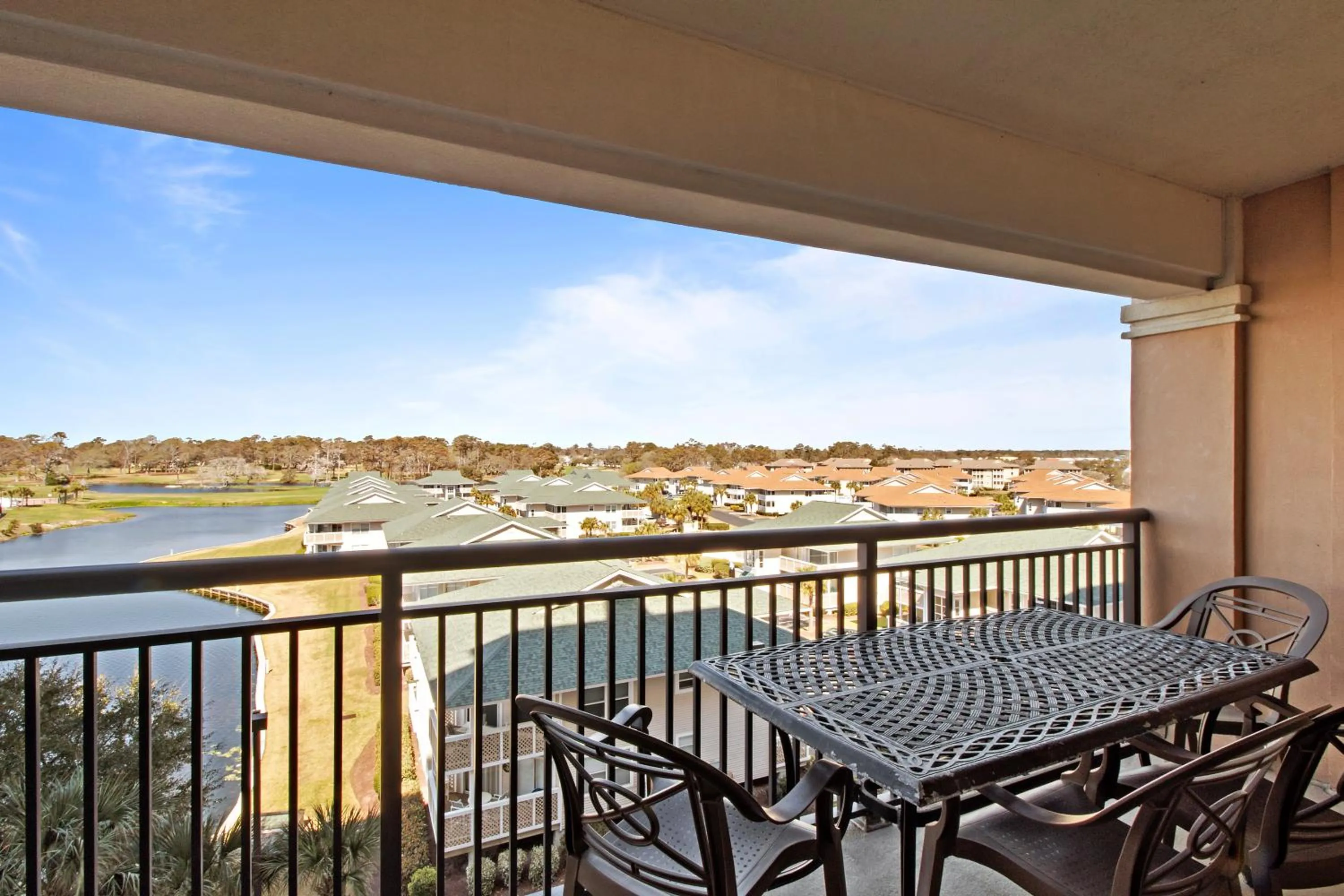 Balcony/Terrace in Tilghman Beach and Golf Resort