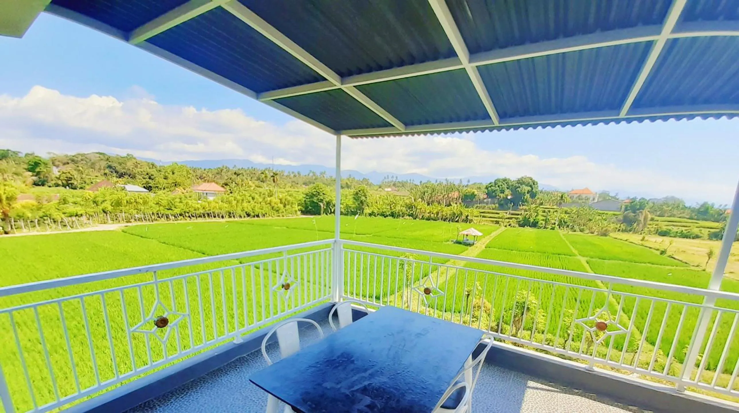 Spring in De Loran Hotel