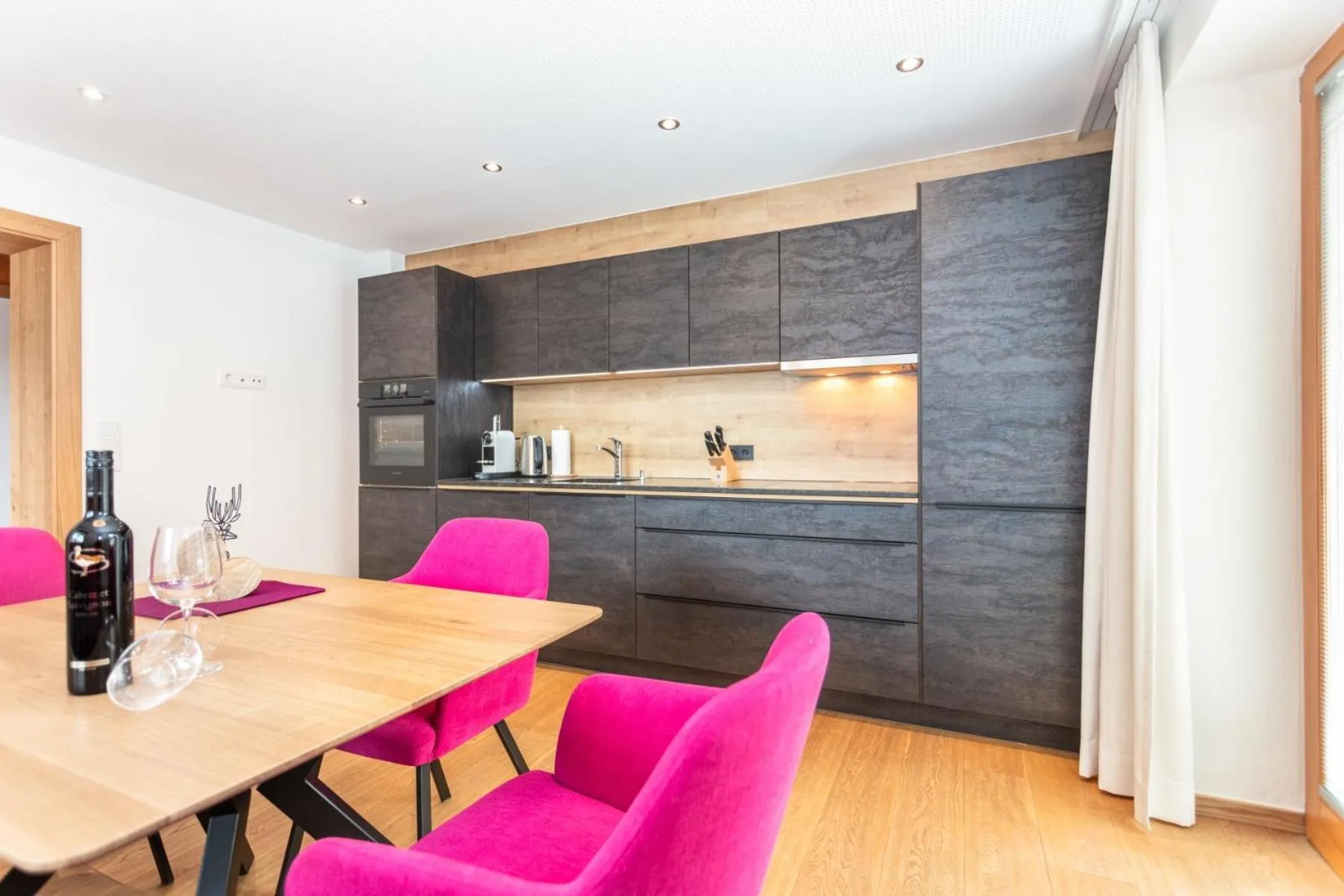 Kitchen or kitchenette in Wanderhotel Kirchner