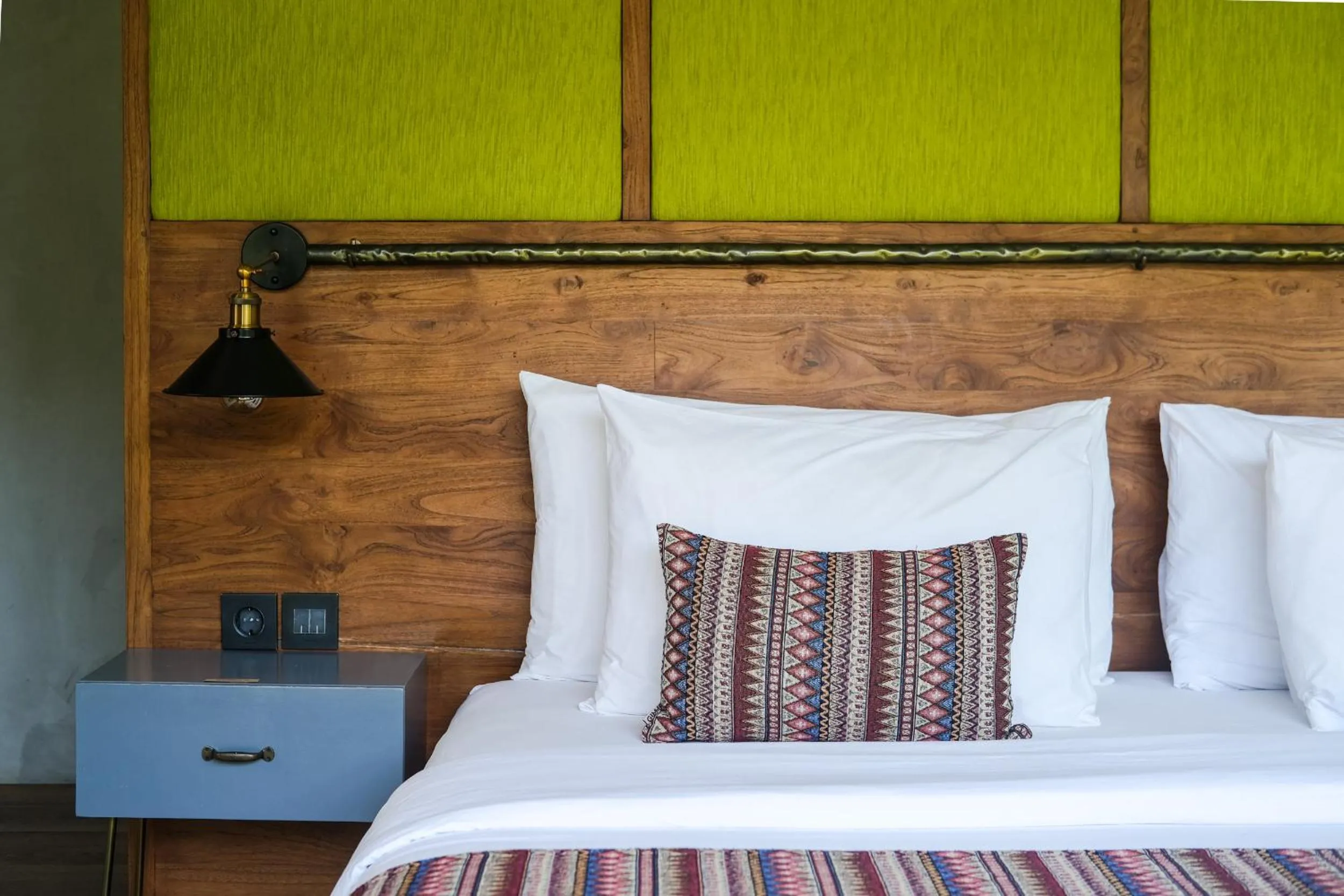 Bed in The Elementum