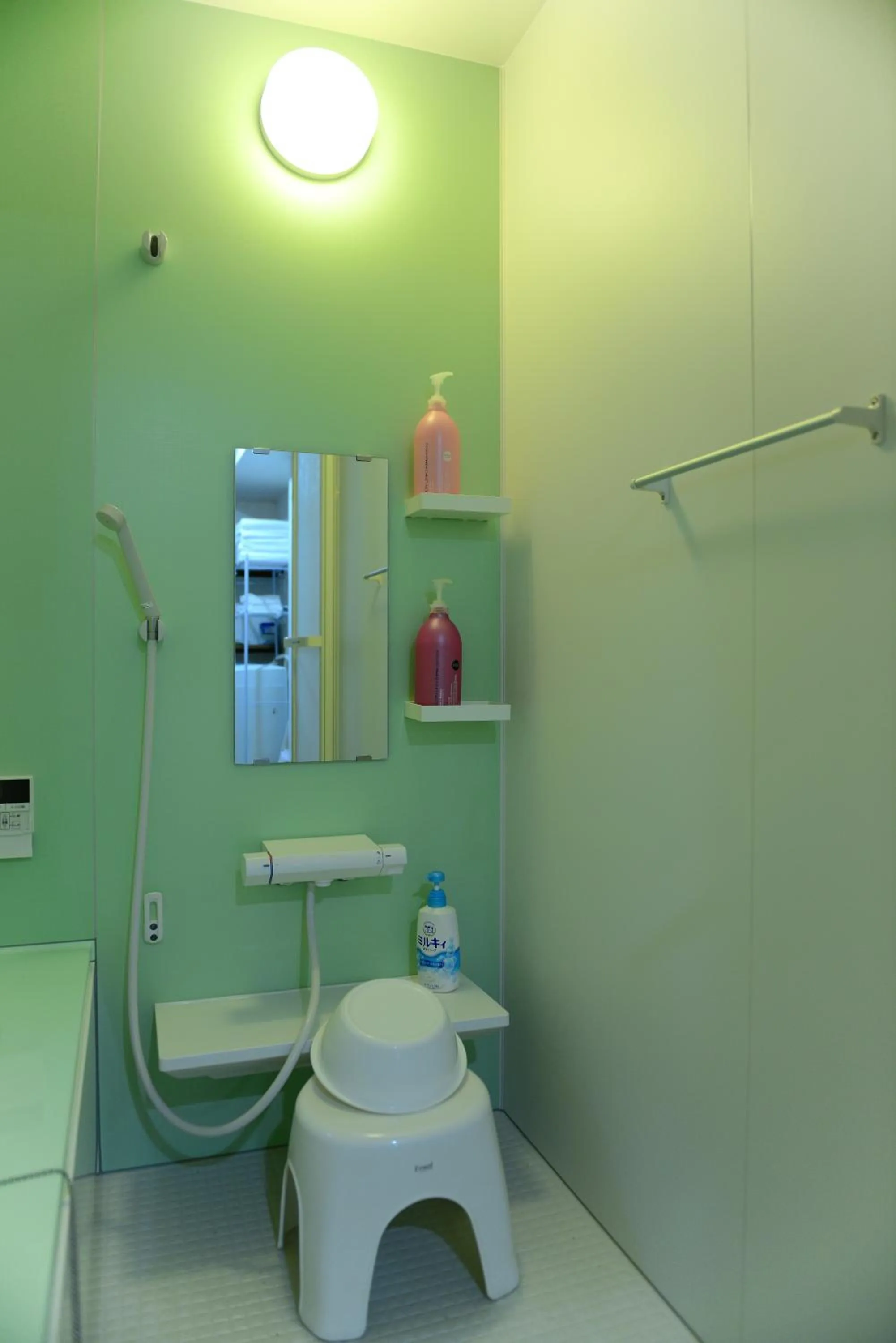 Bathroom in Nishioji TANUKI 西大路 狸