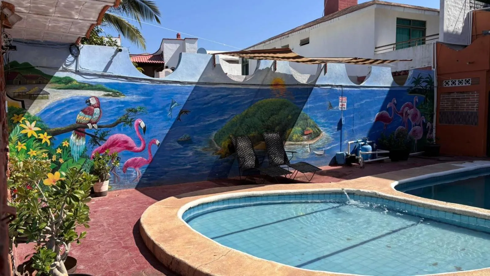 Swimming pool in Bungalows Flamingos