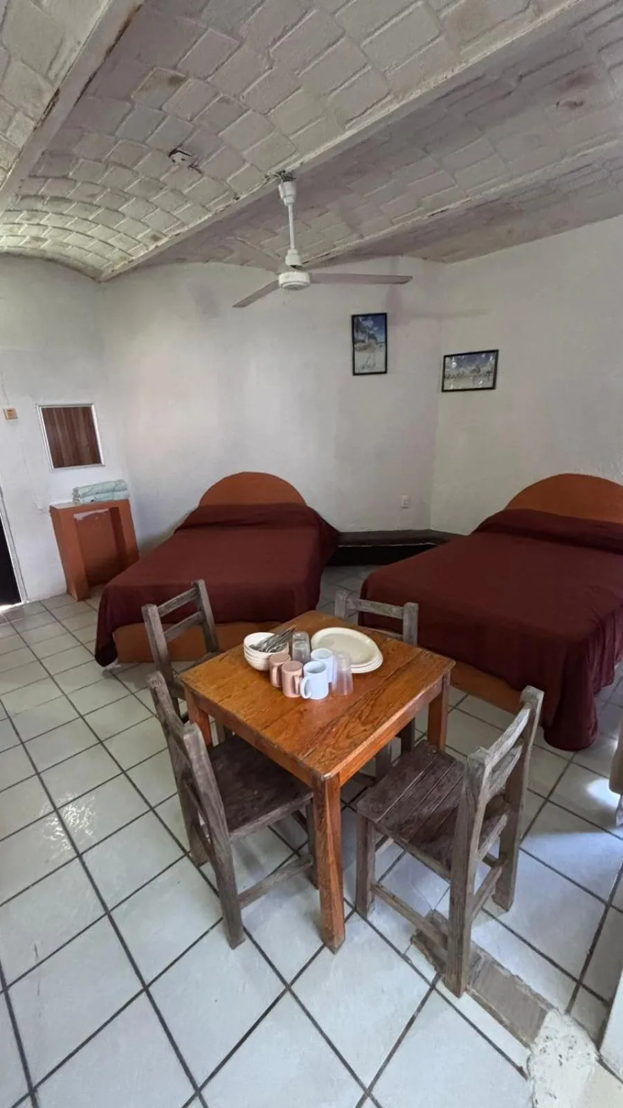 Dining area in Bungalows Flamingos