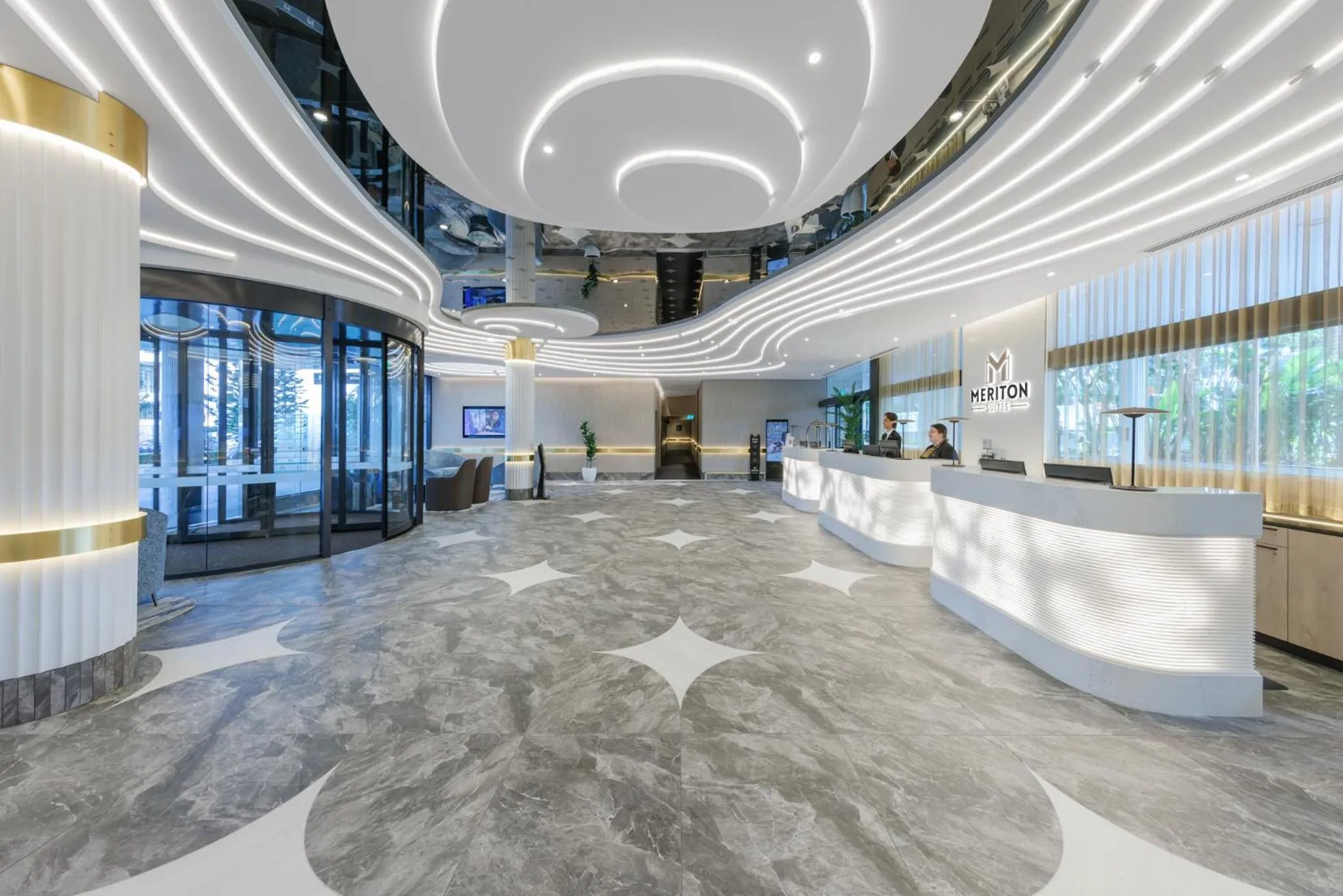 Lobby or reception in Meriton Suites Broadbeach