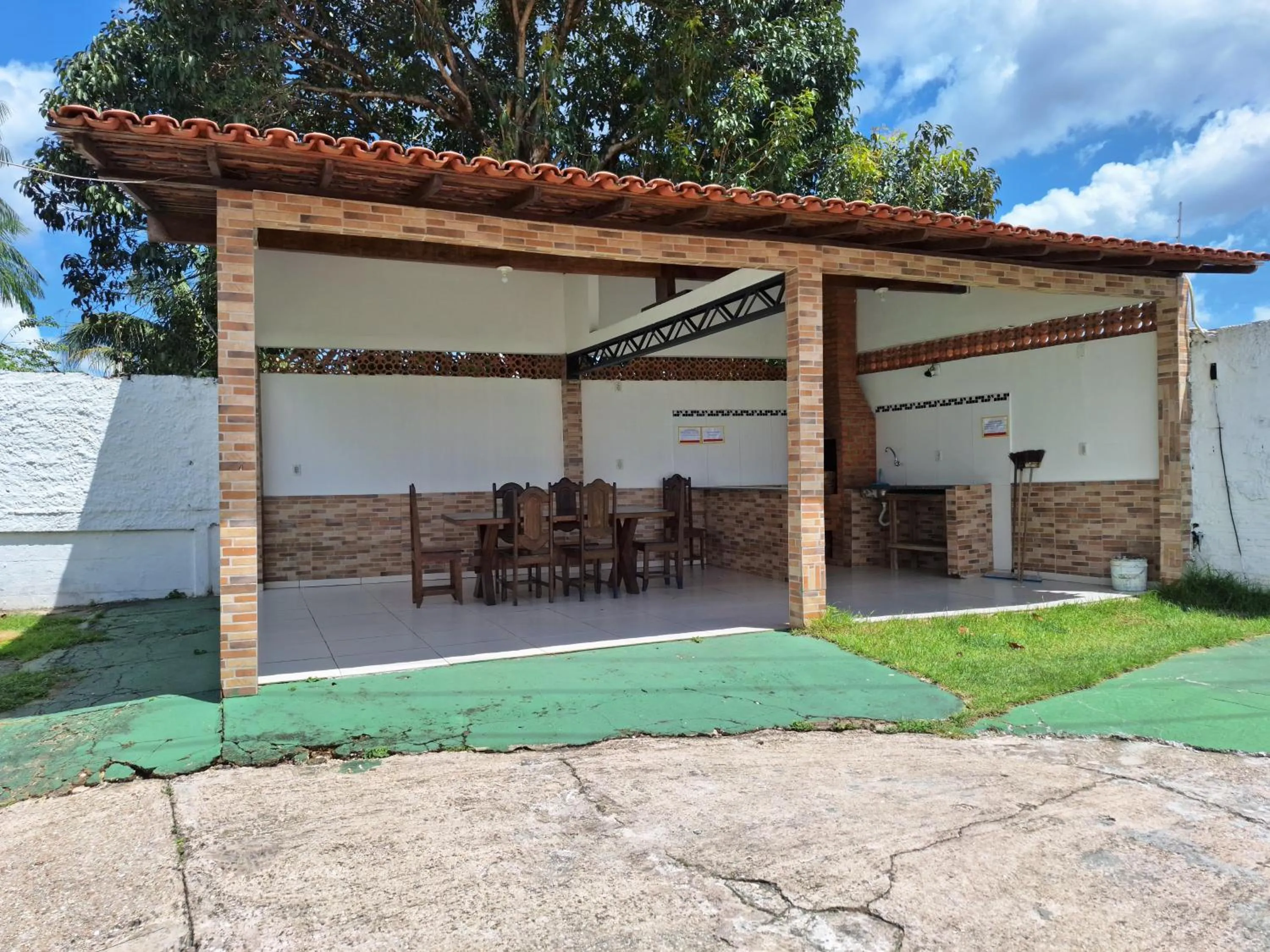 BBQ facilities in Residencial Dom Fernando