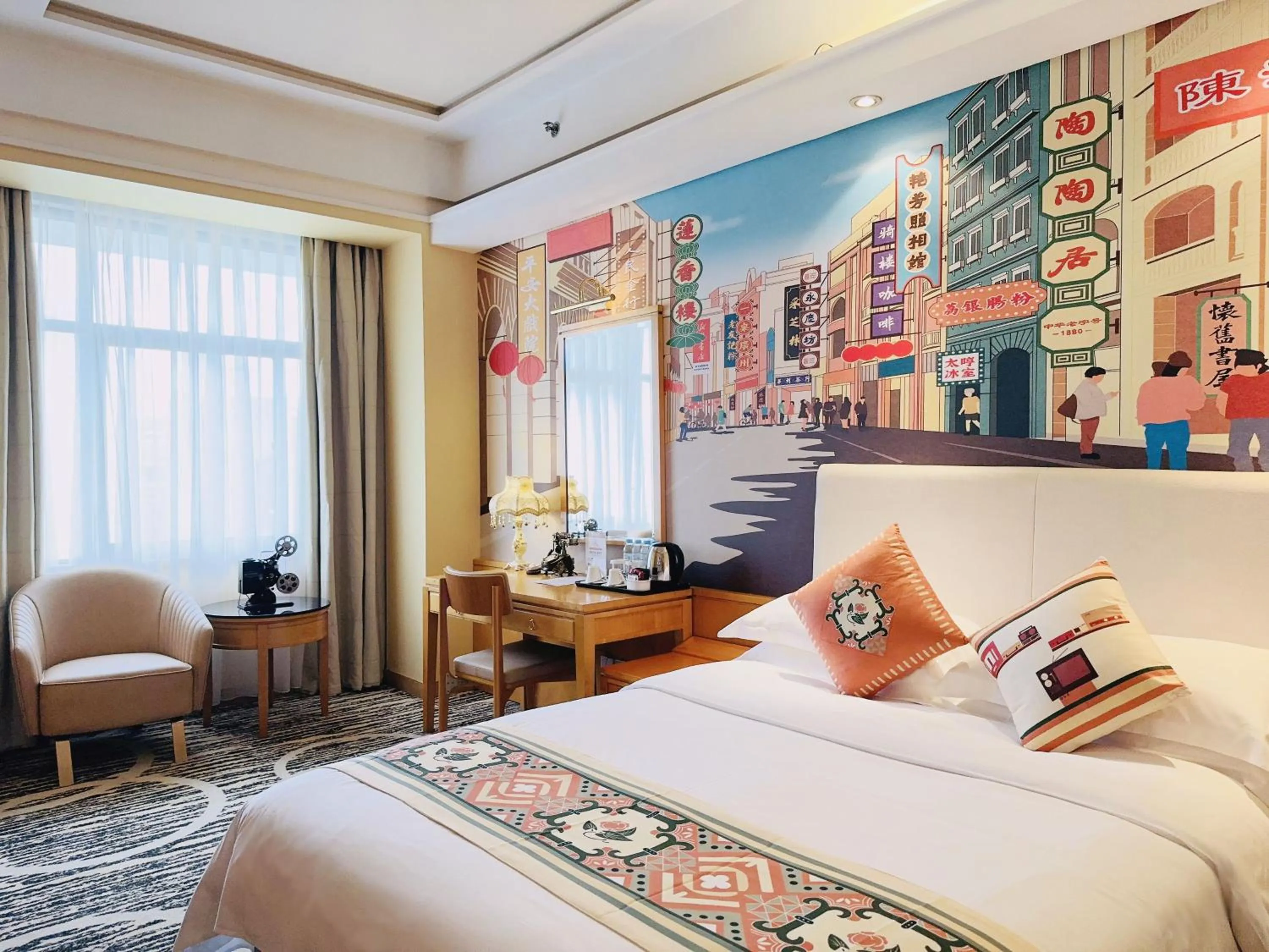 Photo of the whole room, Bed in Baiyun Hotel Guangzhou