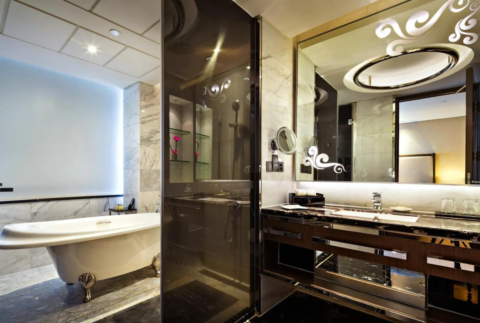 Toilet in Baiyun Hotel Guangzhou