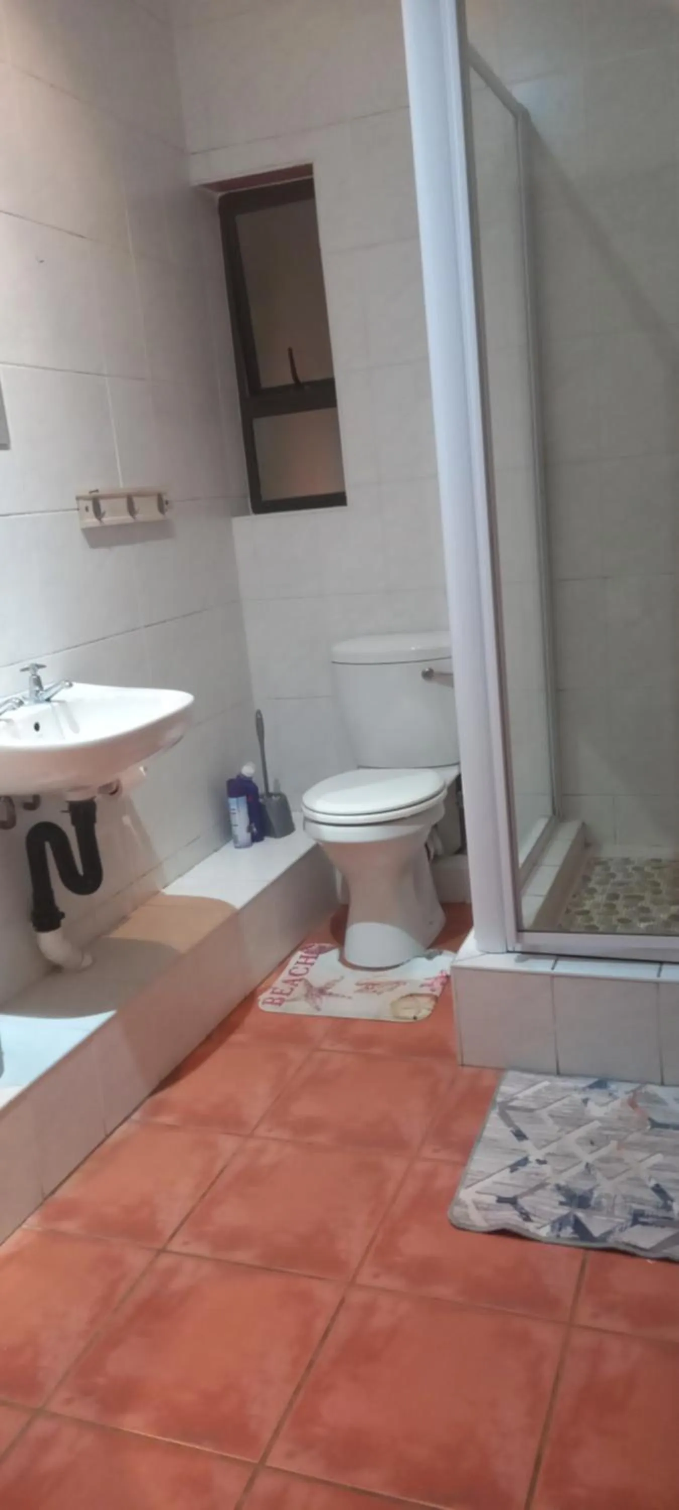 Shower in Thrush Nest Durban