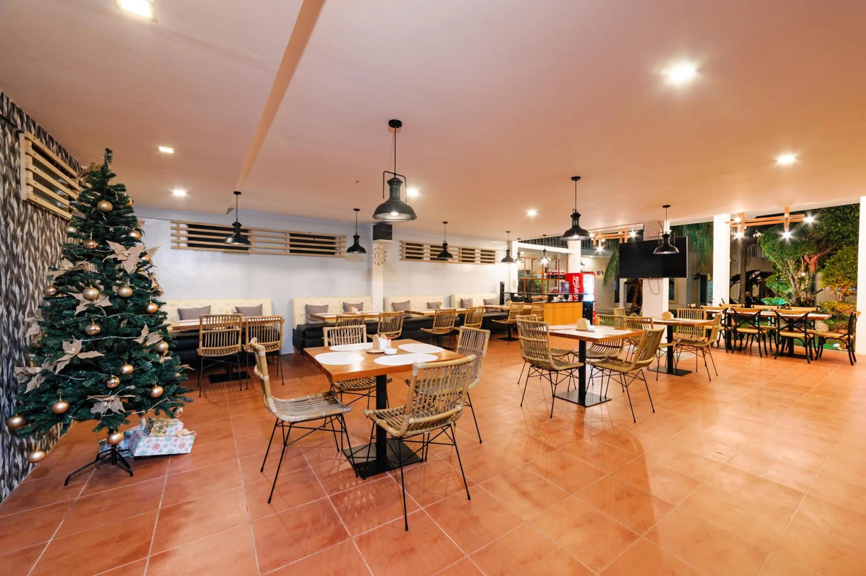 Property building in Mario Dive Resort