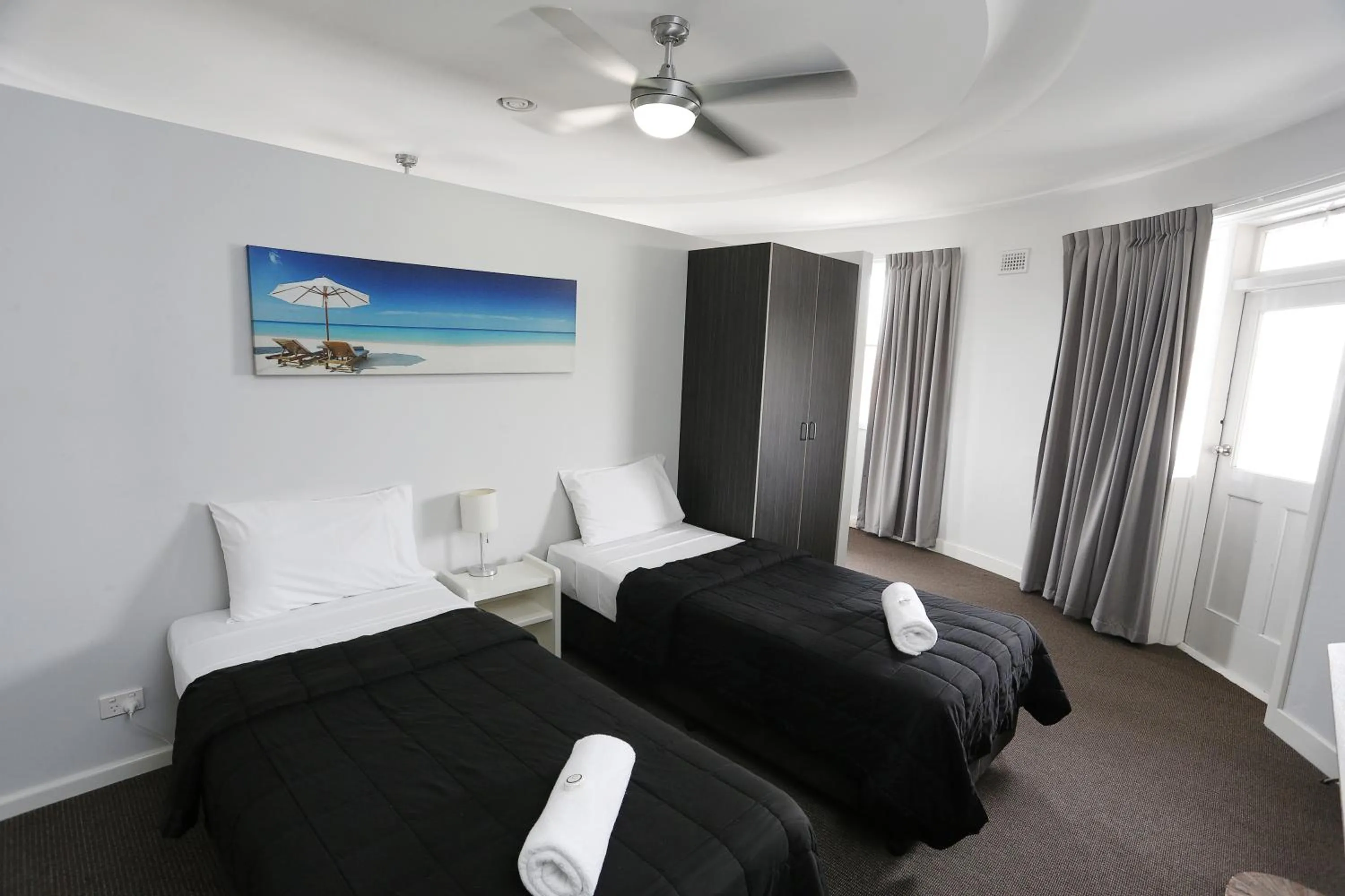 Photo of the whole room, Bed in The Lakes Hotel