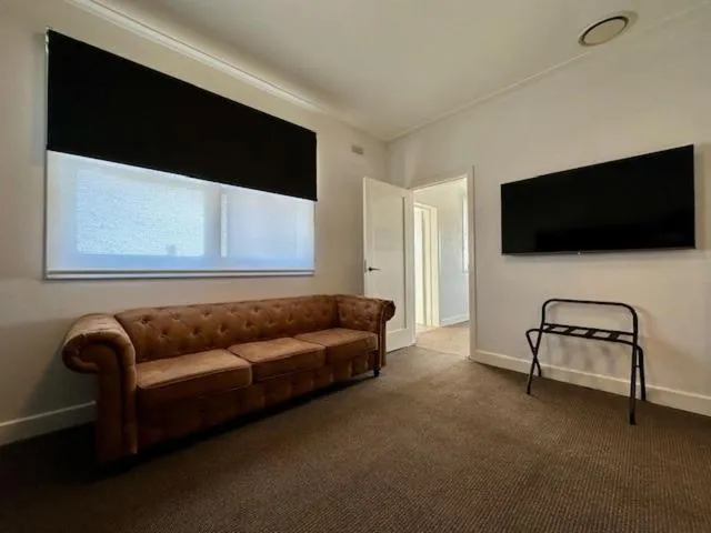 TV and multimedia in The Lakes Hotel