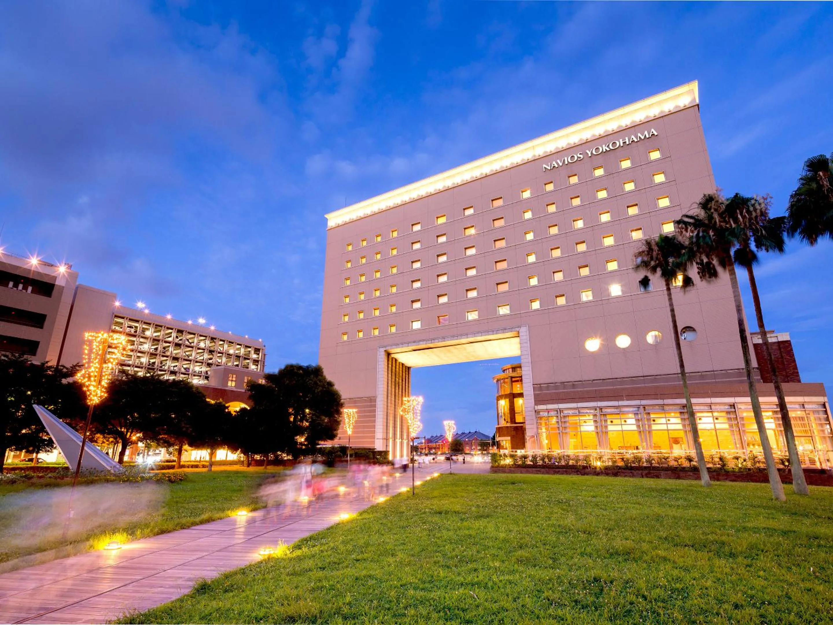 Property building in Navios Yokohama