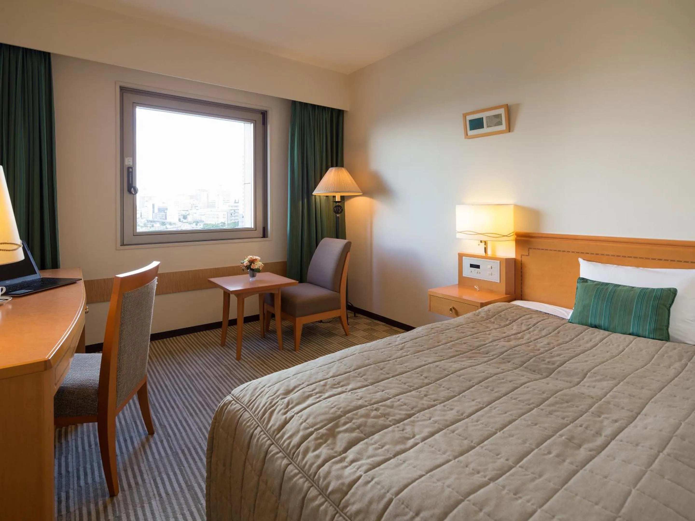 Photo of the whole room, Bed in Navios Yokohama