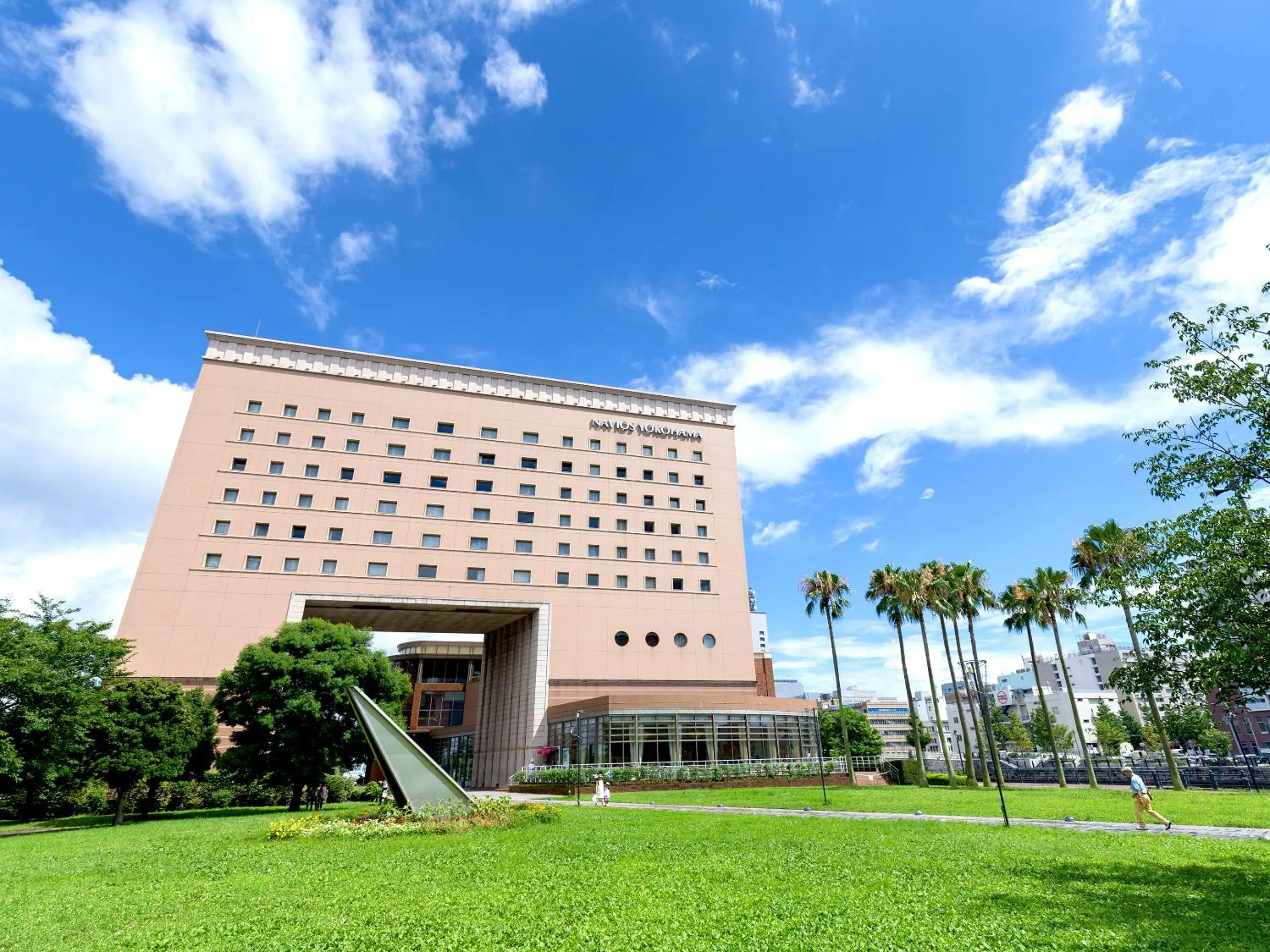 Property building in Navios Yokohama