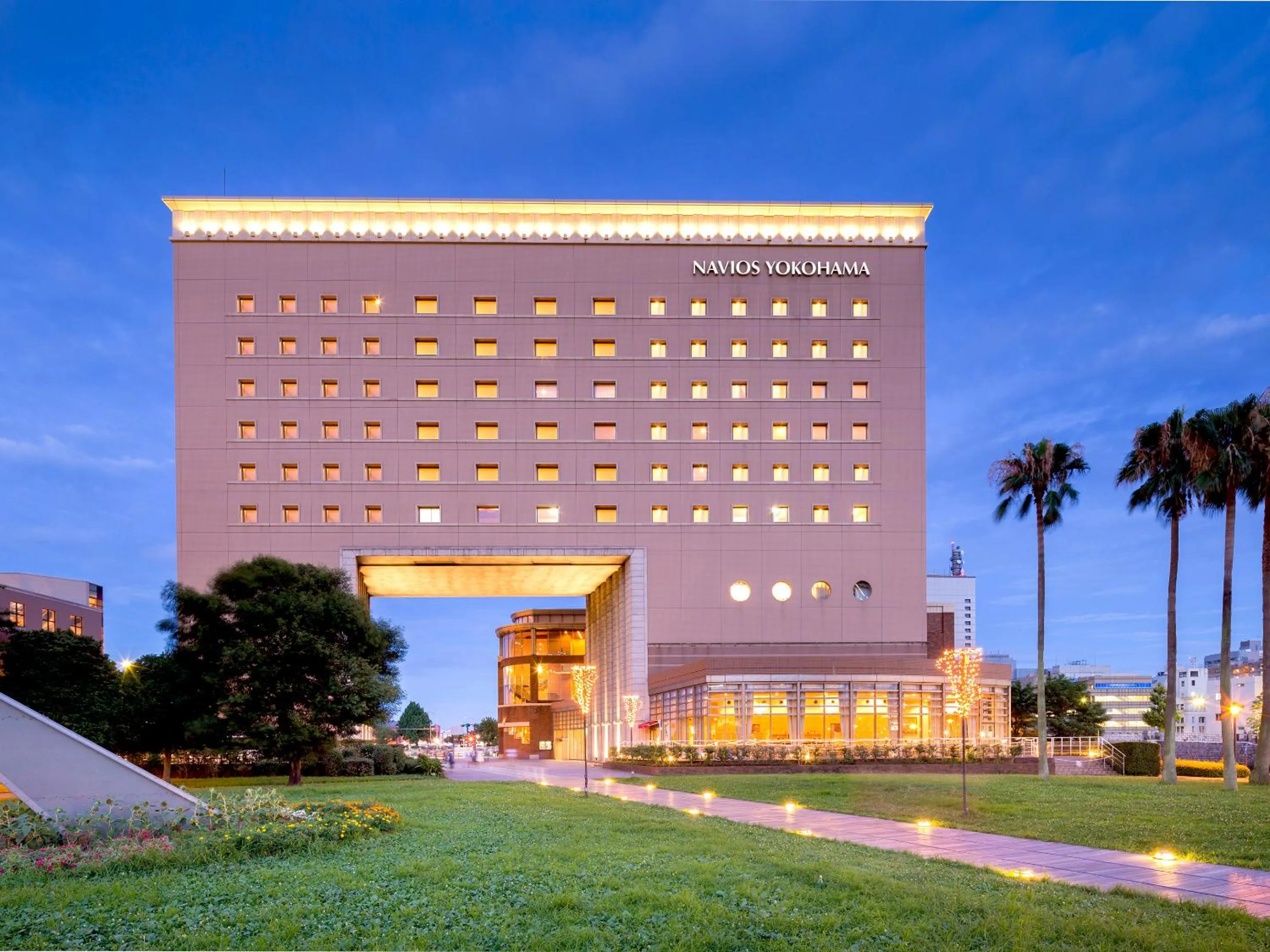 Property building in Navios Yokohama