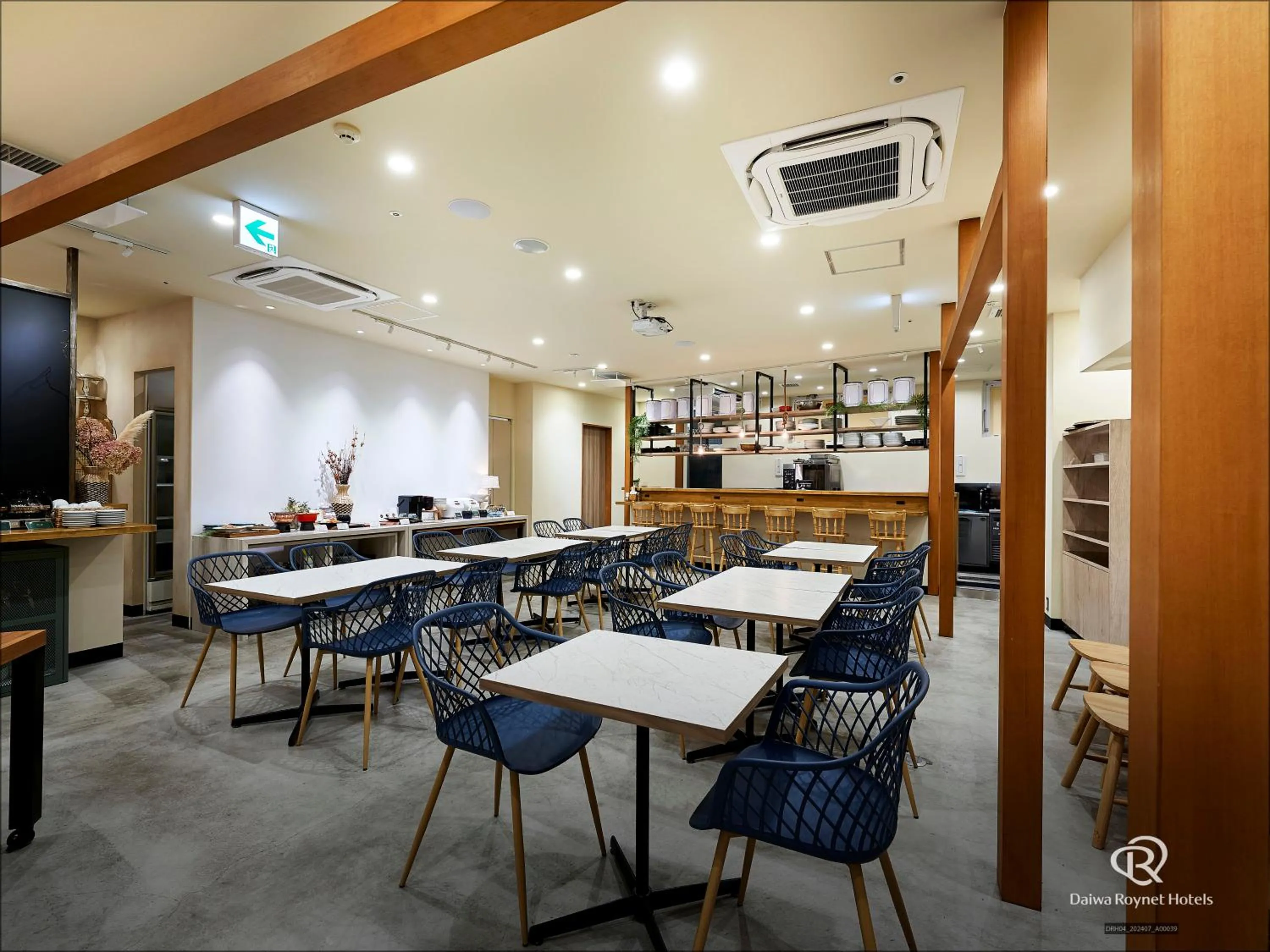 Restaurant/places to eat in Daiwa Roynet Hotel Nagoya Eki Mae