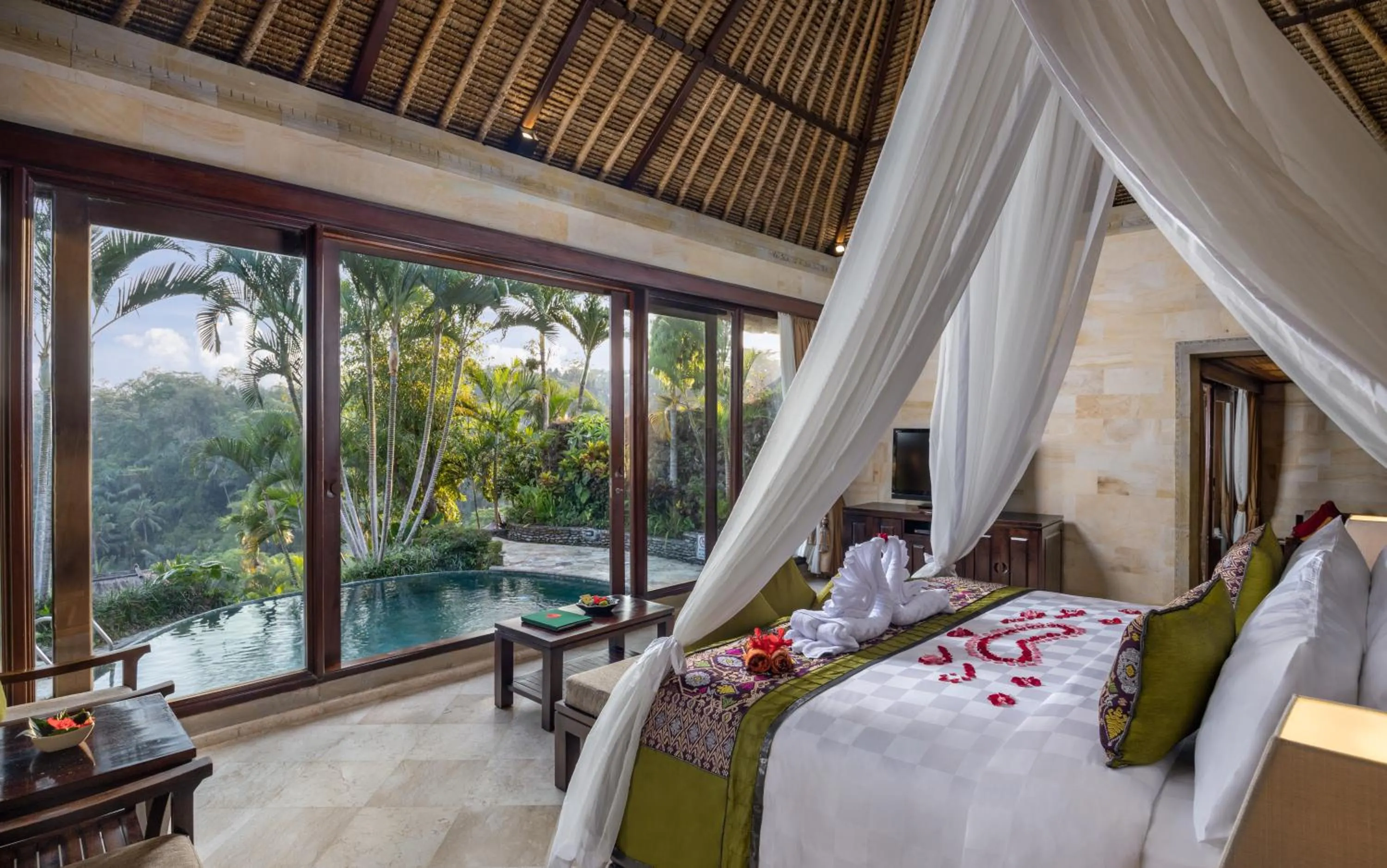 Bed in The Royal Pita Maha