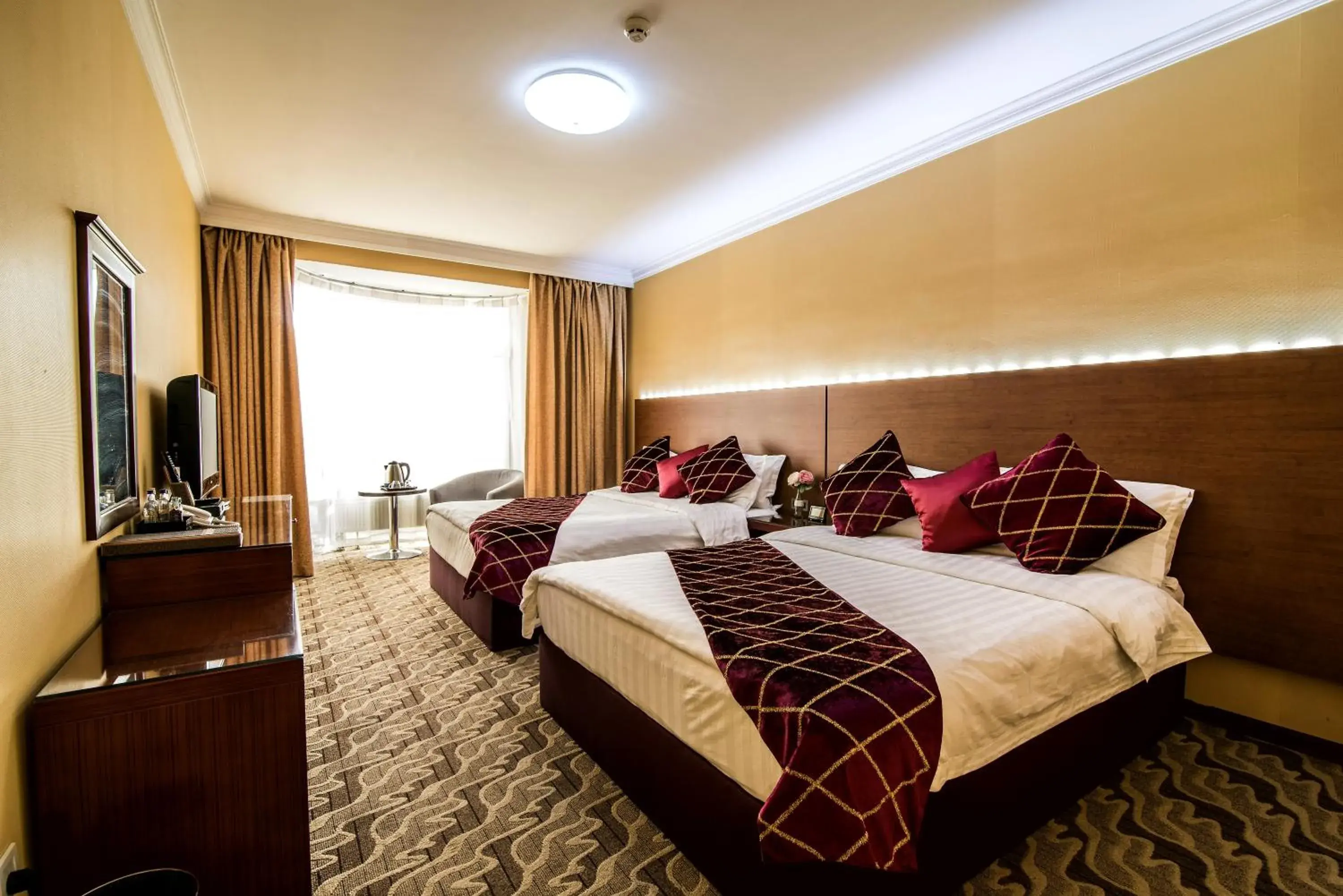 Standard Twin Room in New West Hotel Standard Twin Room in New West Hotel