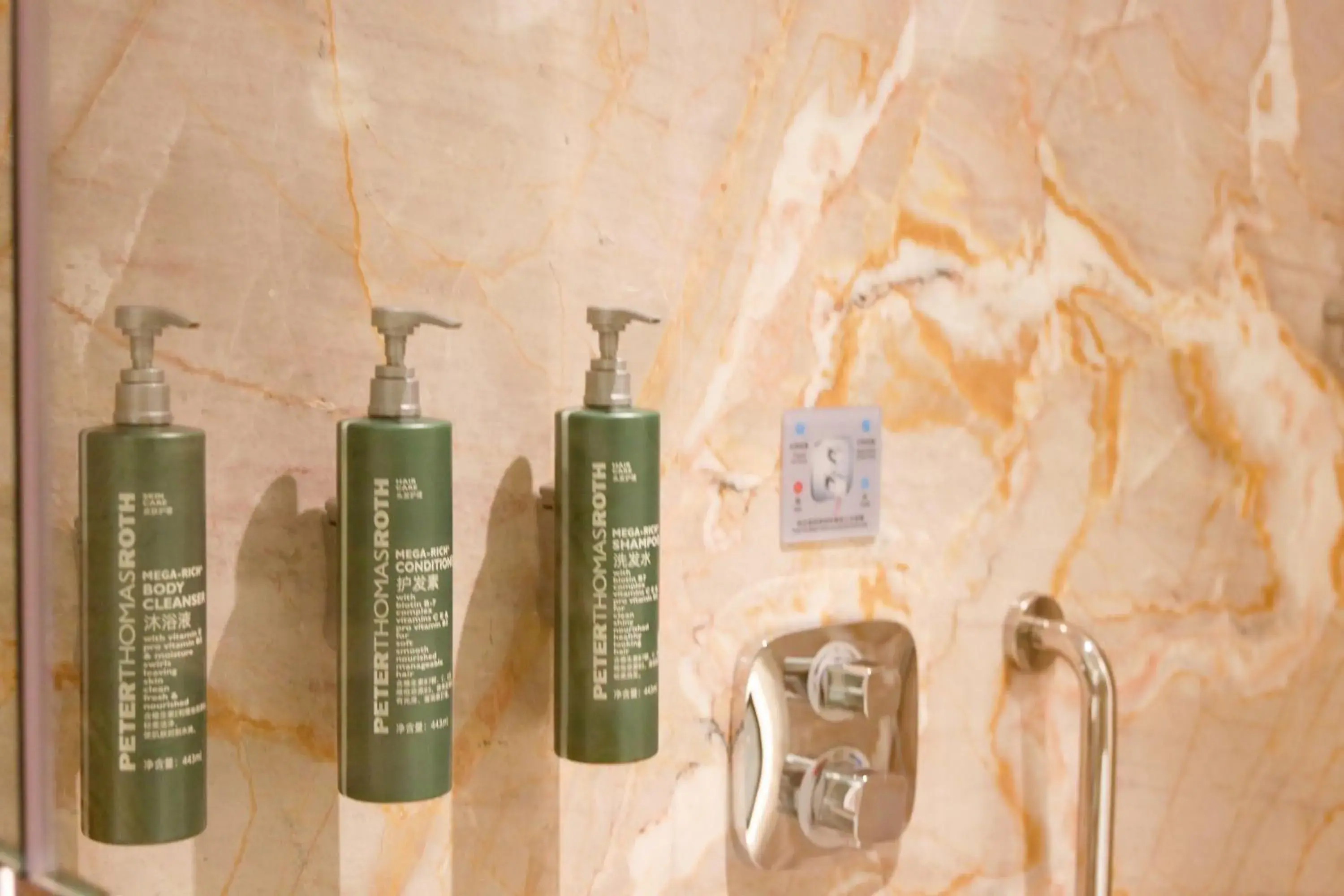 King Guest Room in Hilton Garden Inn Nujiang King Guest Room in Hilton Garden Inn Nujiang