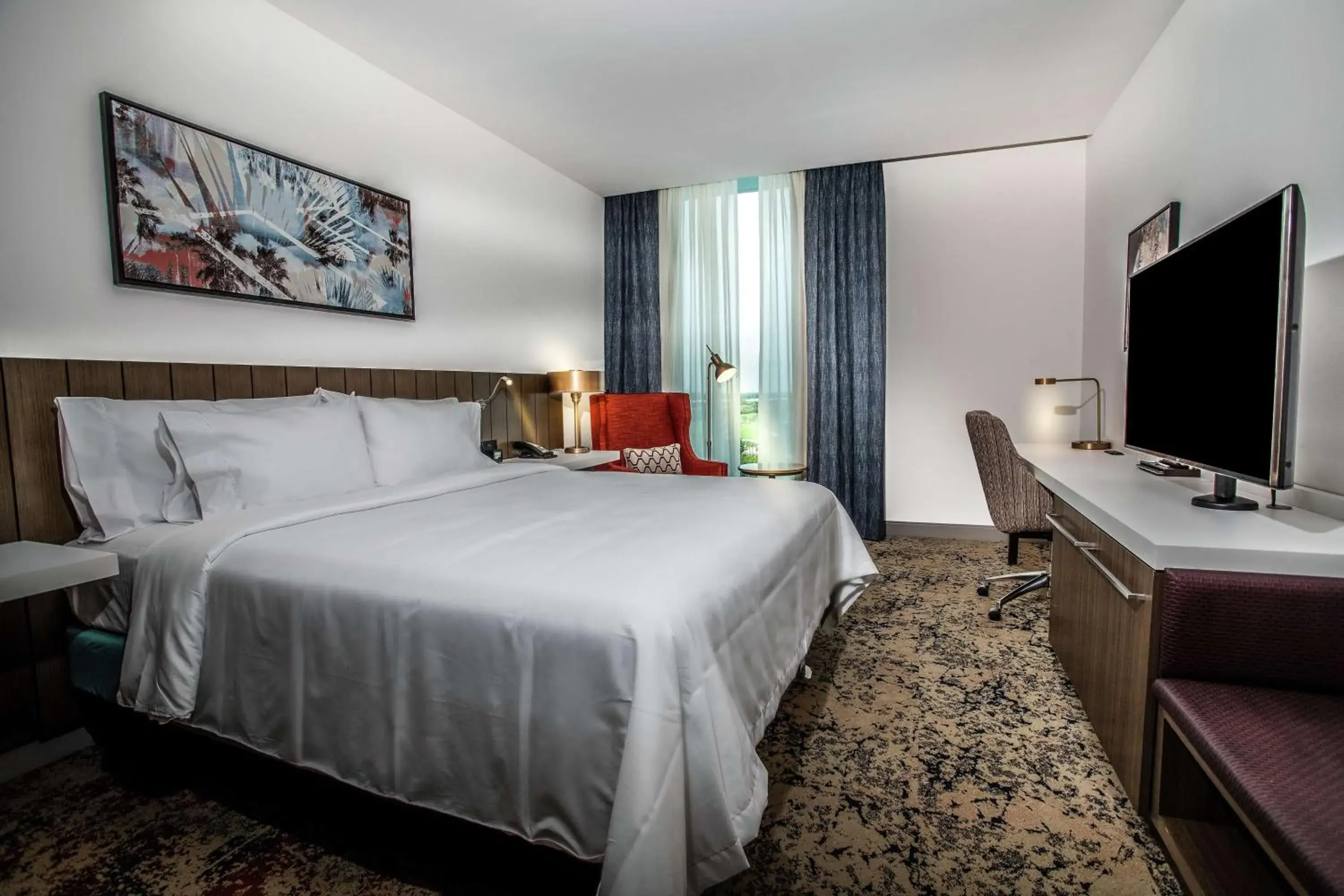 King Room with Accessible Tub - Mobility Access in Hilton Garden Inn West Palm Beach I95 Outlets King Room with Accessible Tub - Mobility Access in Hilton Garden Inn West Palm Beach I95 Outlets