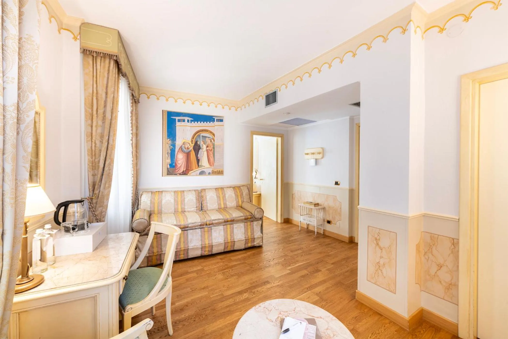 Coffee/tea facilities, Bed in Majestic Toscanelli (centro storico)