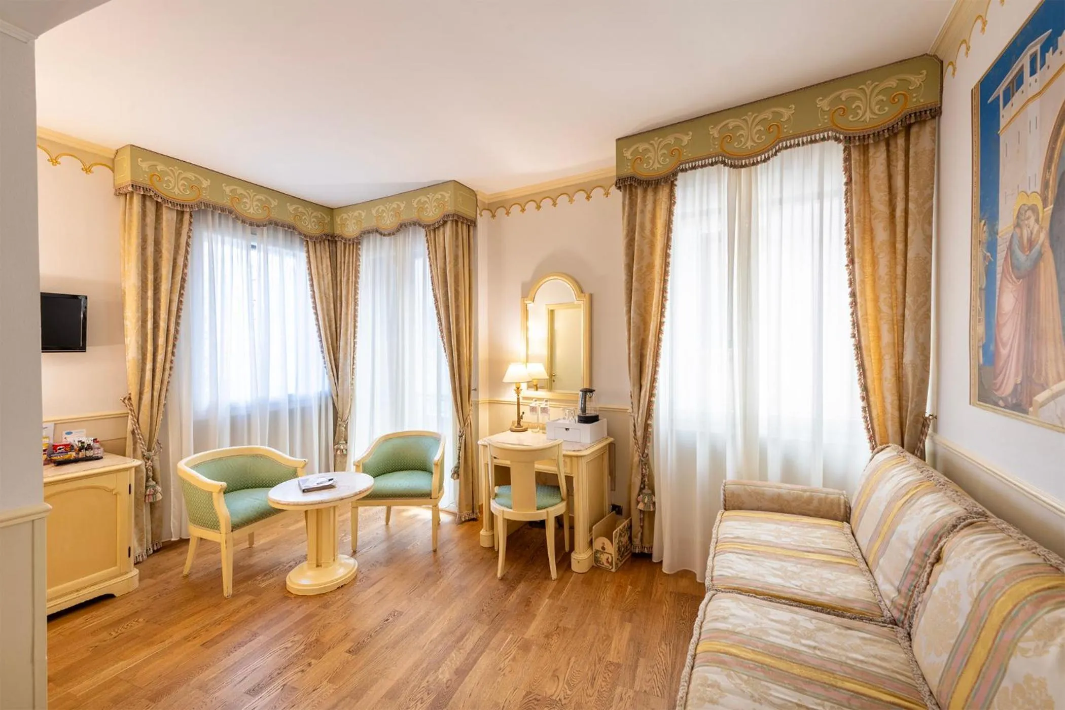 Living room in Majestic Toscanelli (centro storico)