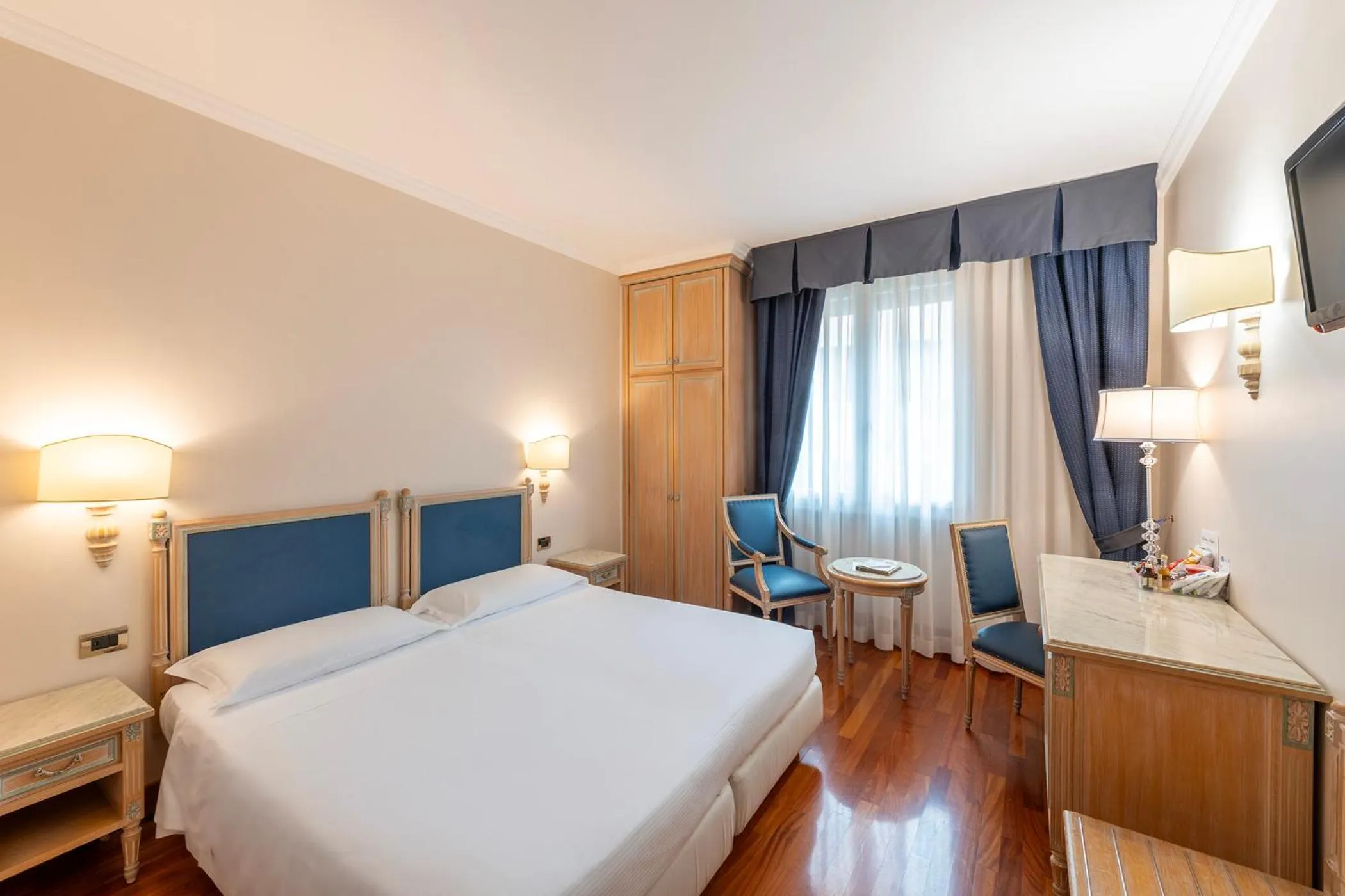 Bed in Majestic Toscanelli (centro storico)