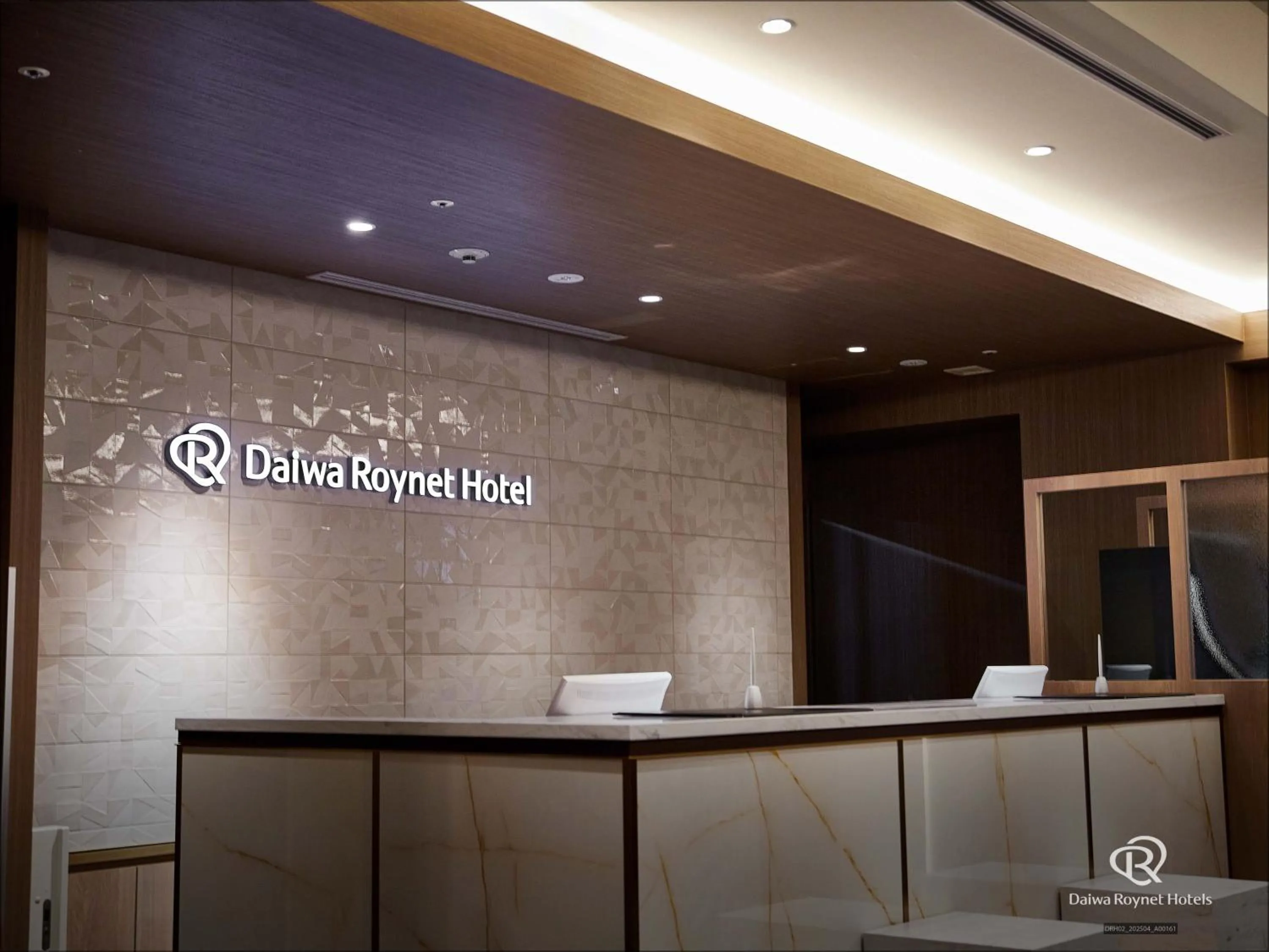 Lobby or reception in Daiwa Roynet Hotel Shin-Yokohama