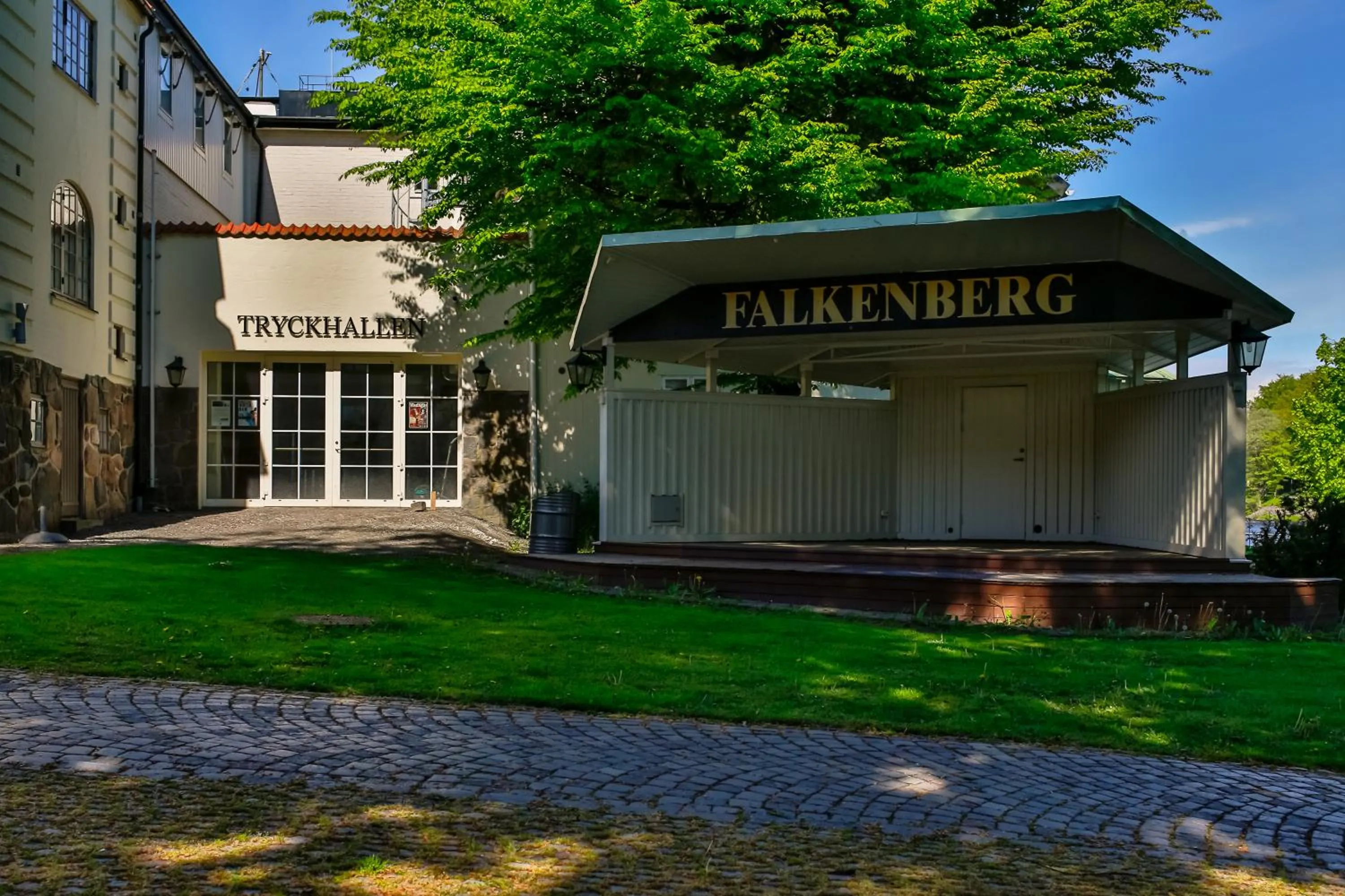 Facade/entrance in Värdshuset Hwitan