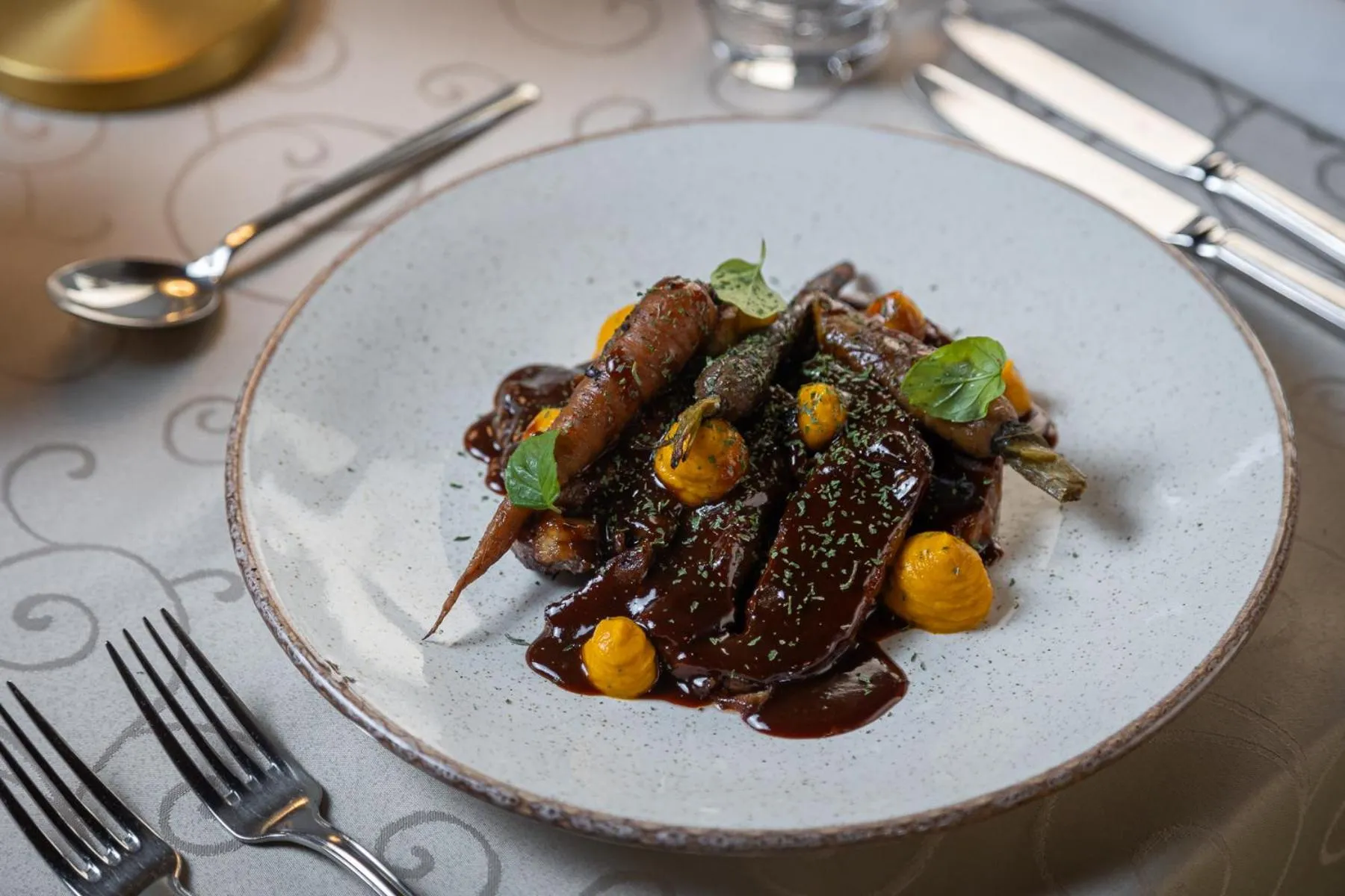 Food and drinks in Puteus Palace Heritage Hotel