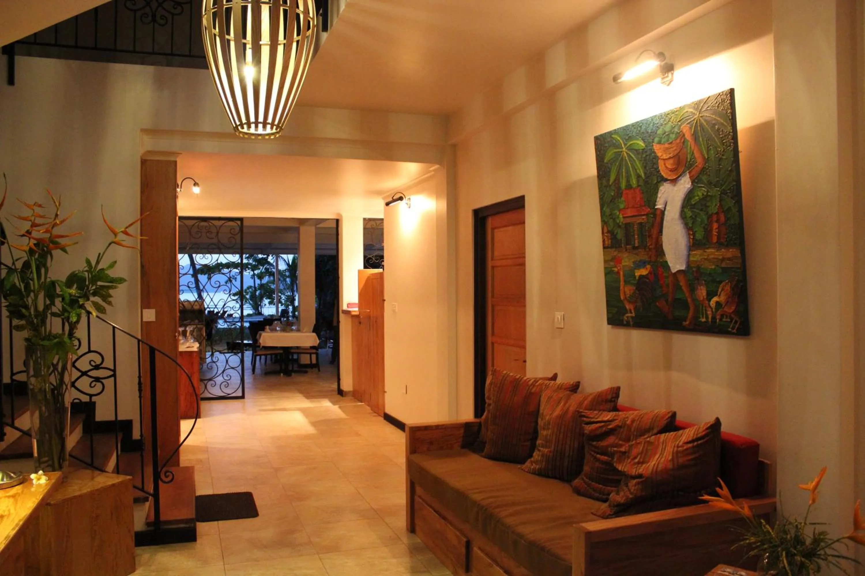 Lobby or reception in Le Repaire - Boutique Hotel & Restaurant