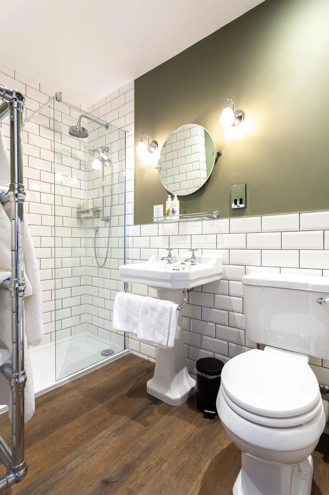 Bathroom in Castle Inn