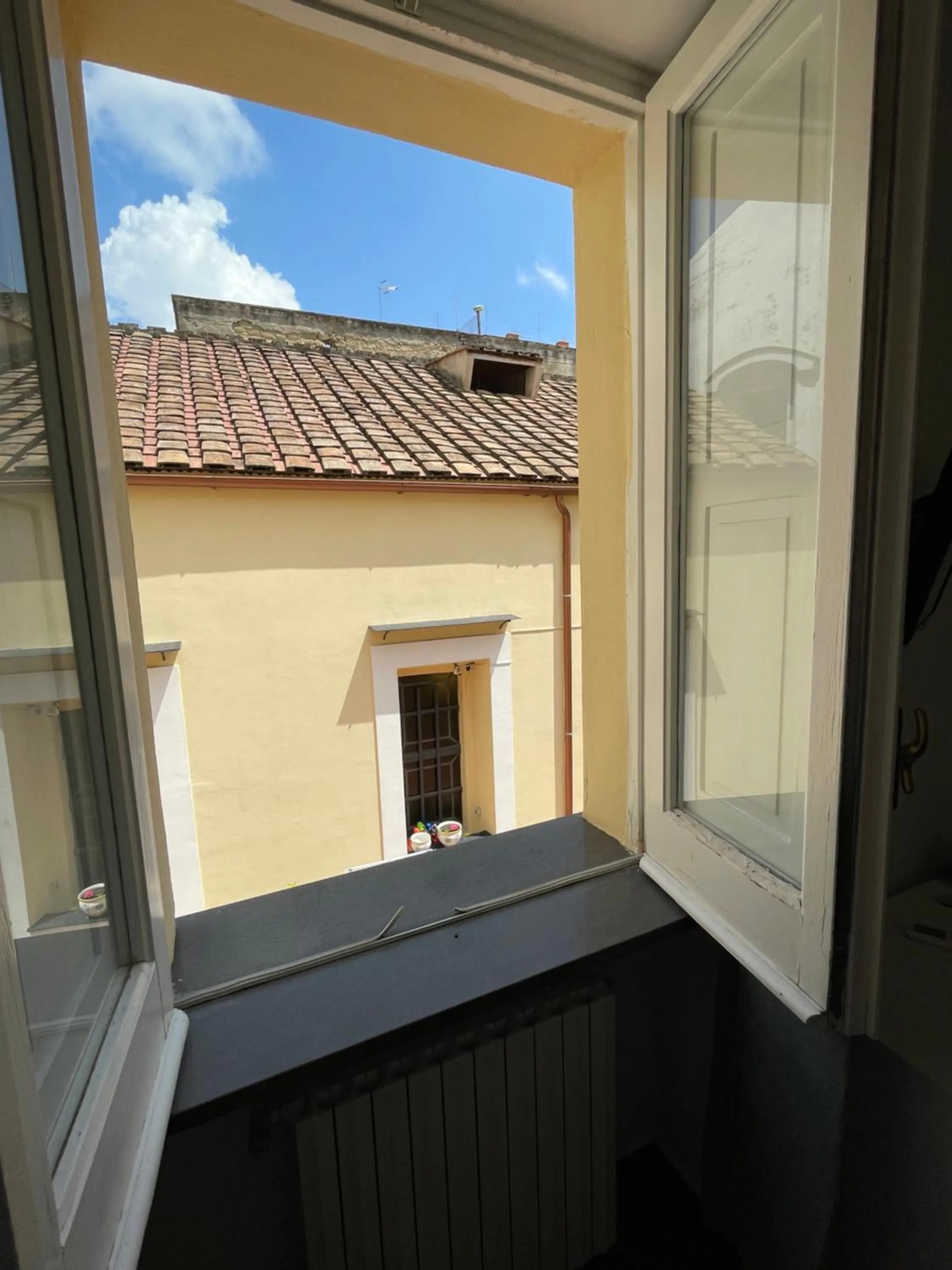 View (from property/room) in Dante Rooms