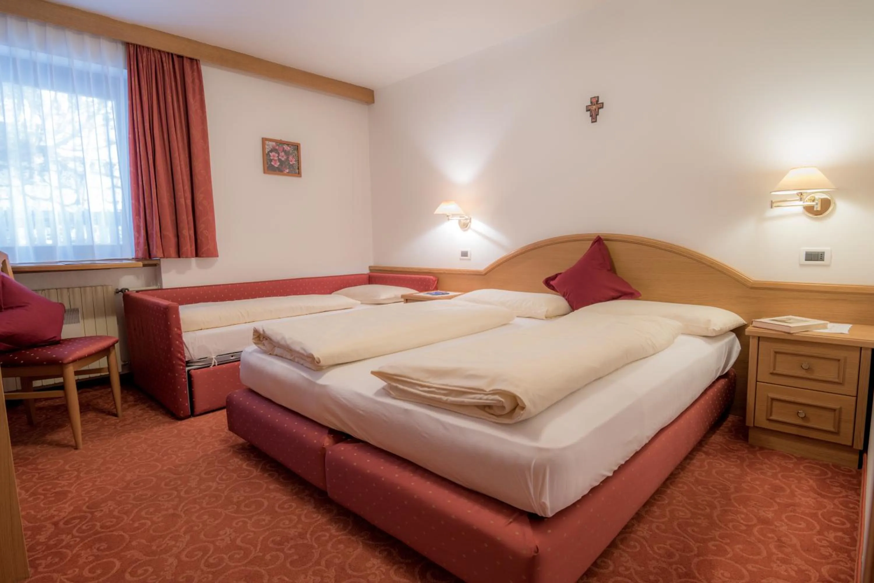 Bedroom, Bed in Garni La Vara