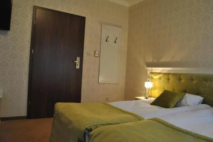 Photo of the whole room in Villa Anna