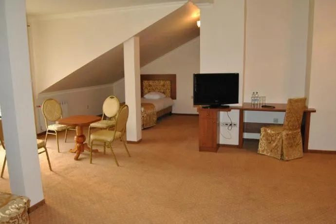 Photo of the whole room in Villa Anna