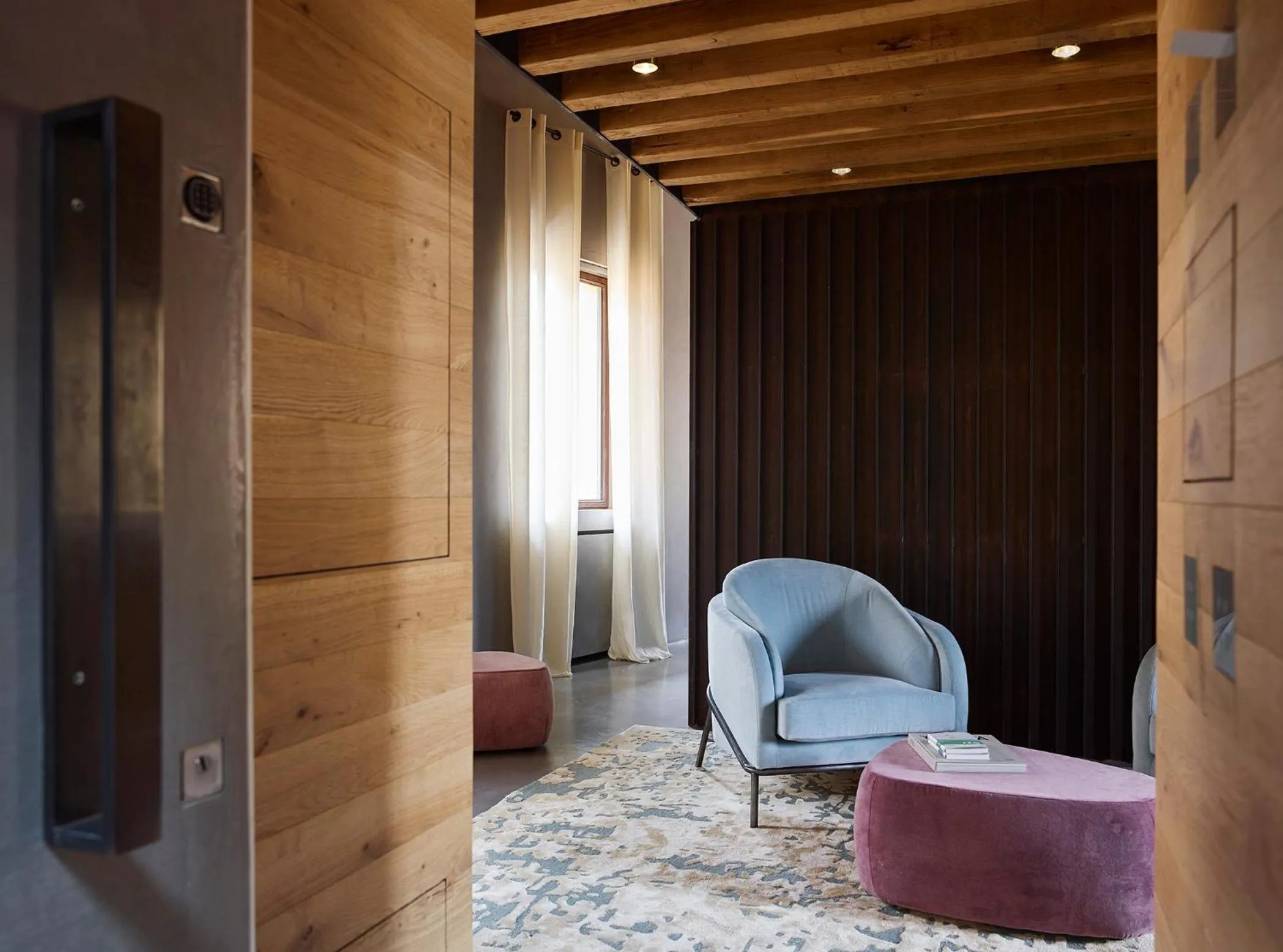 Living room in Fornace Suite