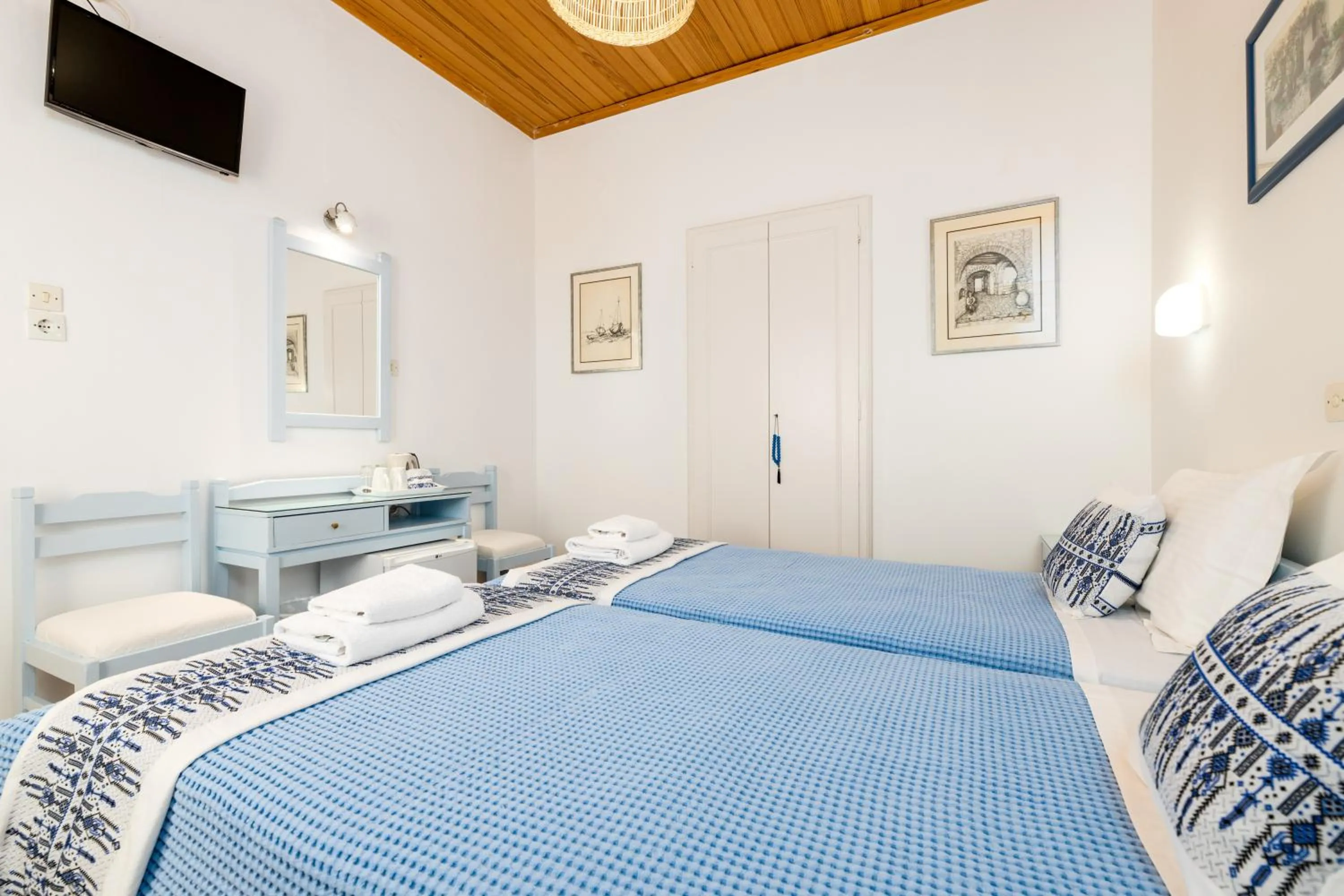 Bedroom, Bed in Hotel Dina