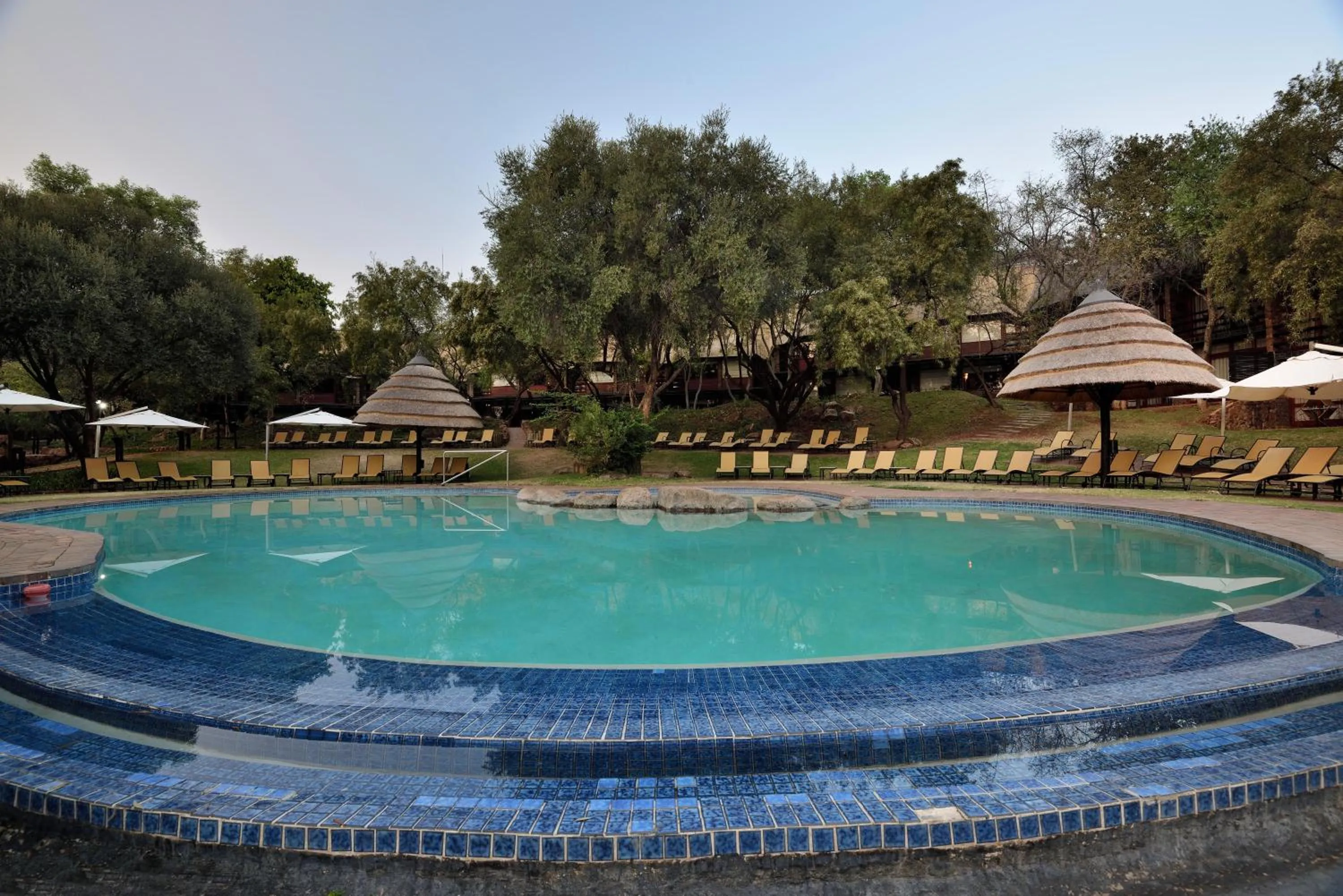 Swimming pool in Bakubung Bush Lodge
