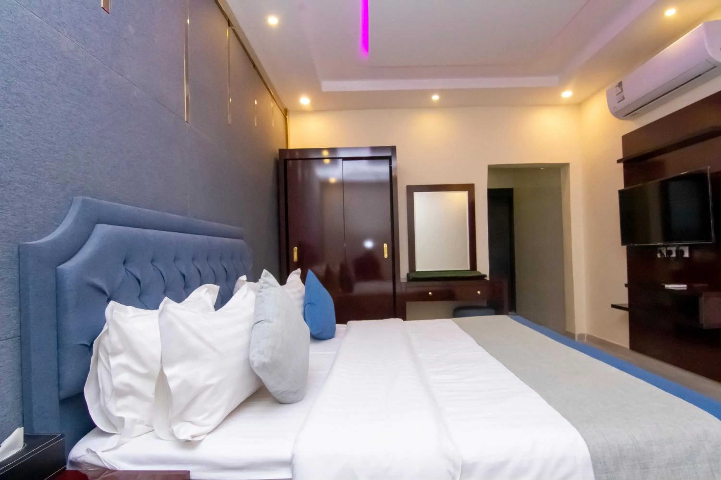 Bed in ال متعب سويتس الفلاح 1