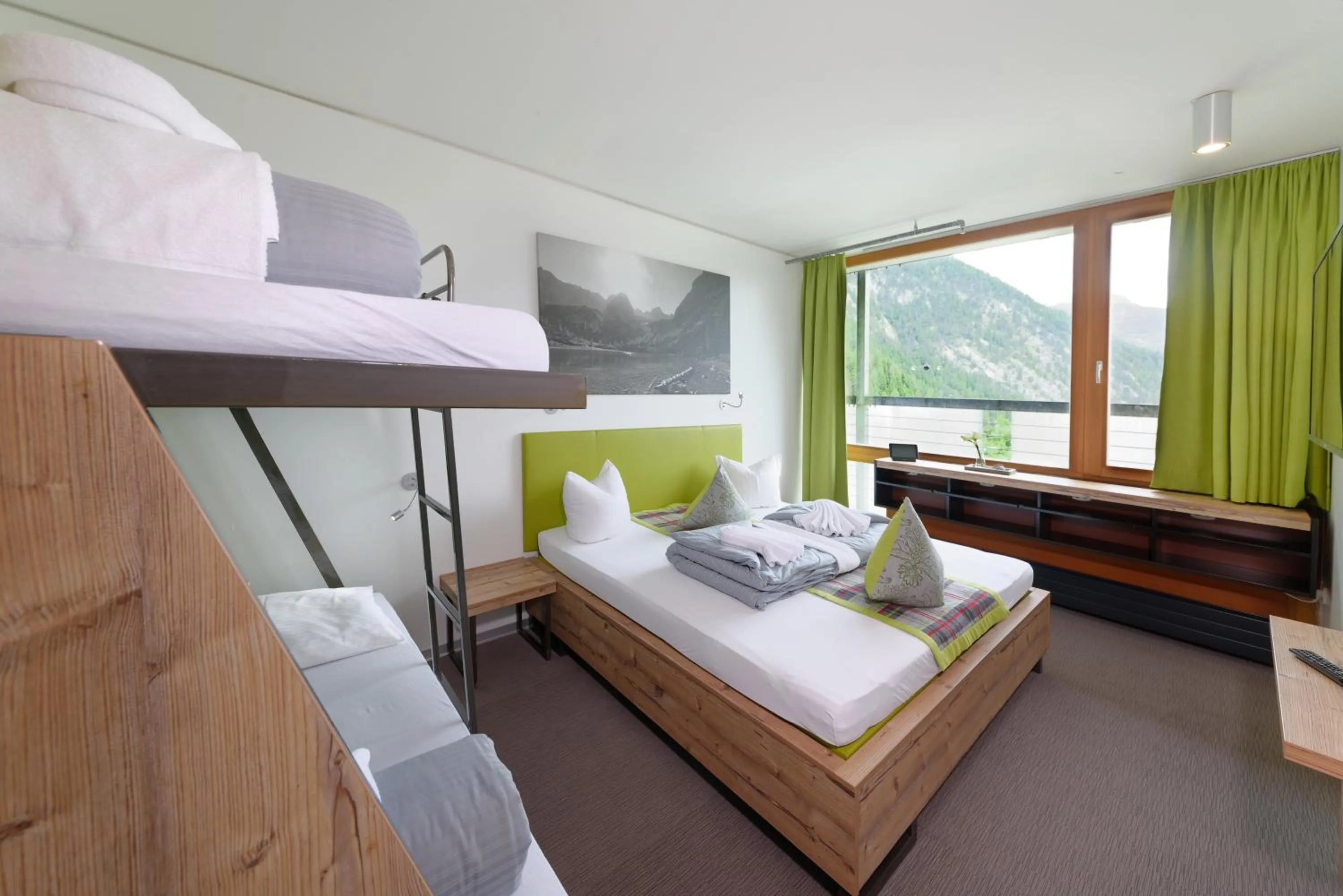 Bed in DORMERO BeHo Zugspitze