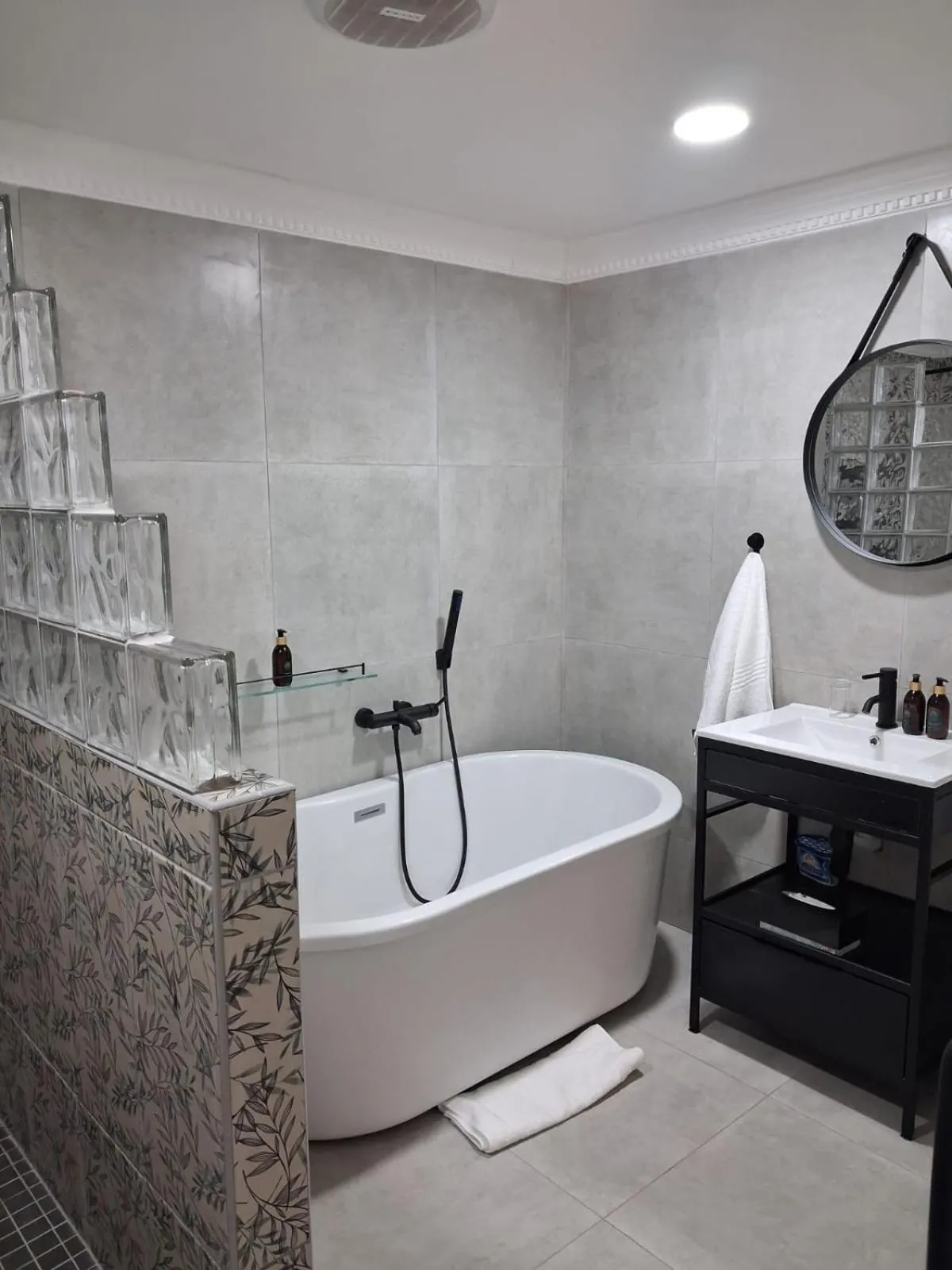 Bathroom in Bohemian Guesthouse - Pretoria