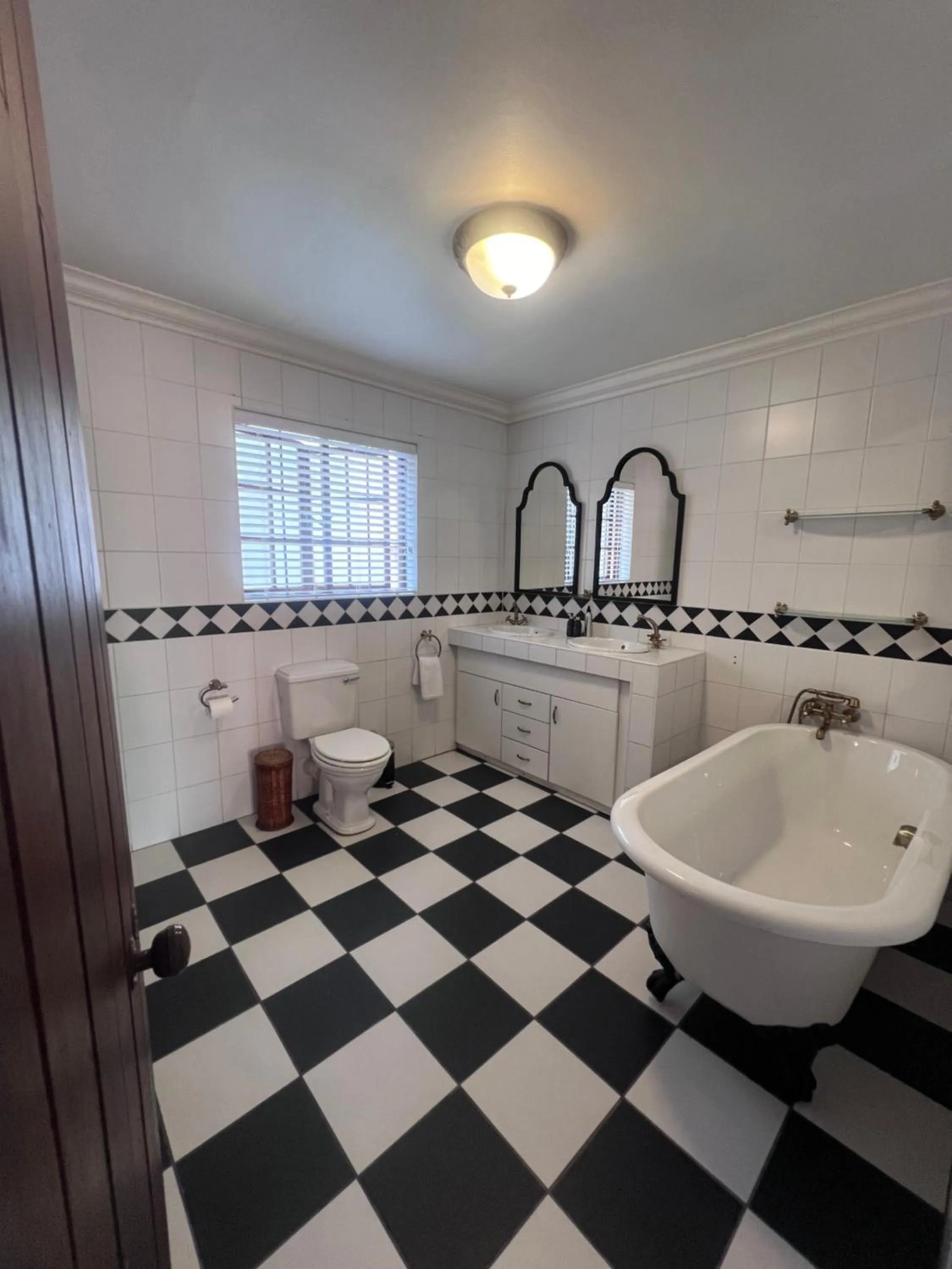 Shower in Bohemian Guesthouse - Pretoria