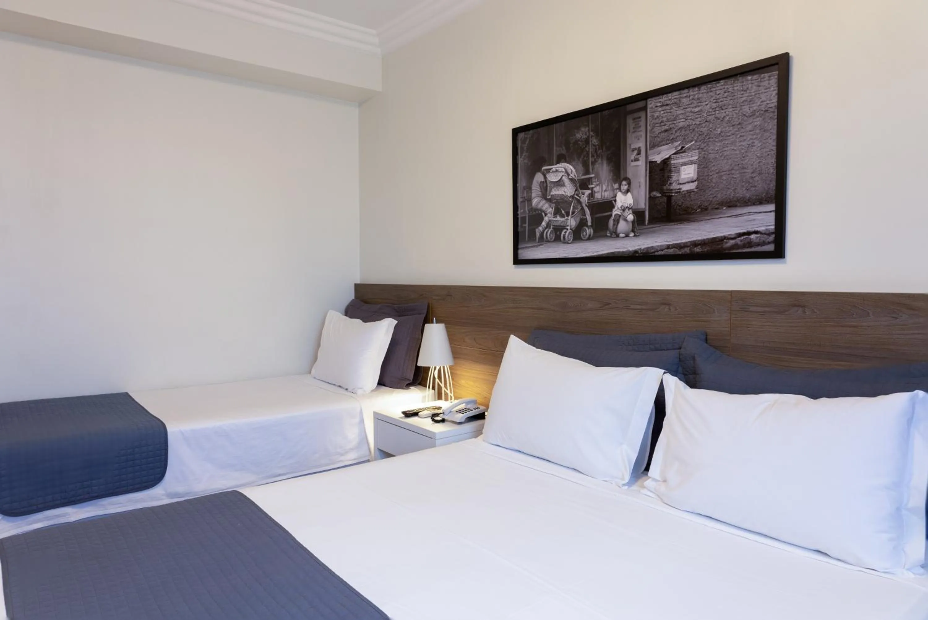 Property building, Bed in Caitá Hotéis