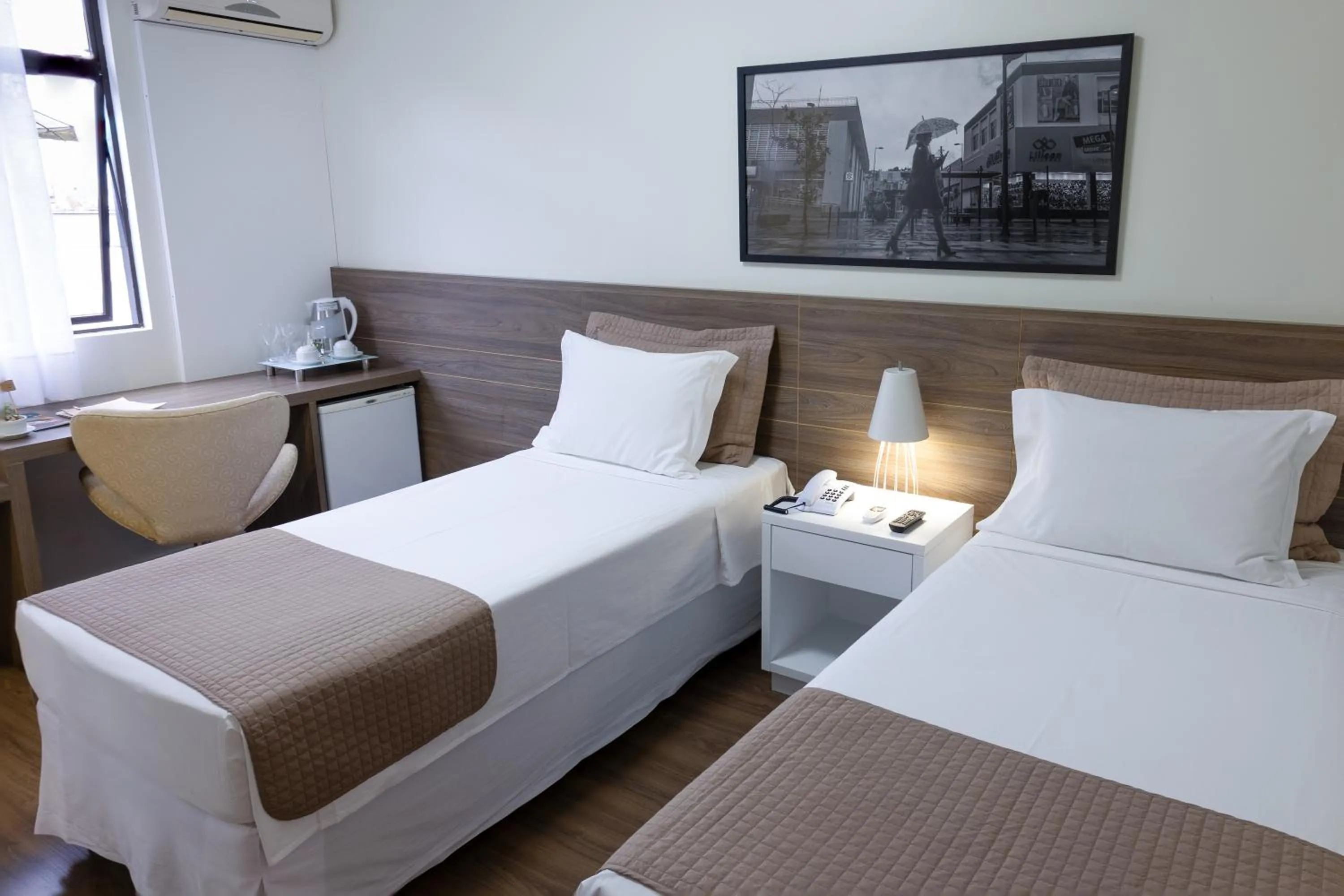 Property building, Bed in Caitá Hotéis