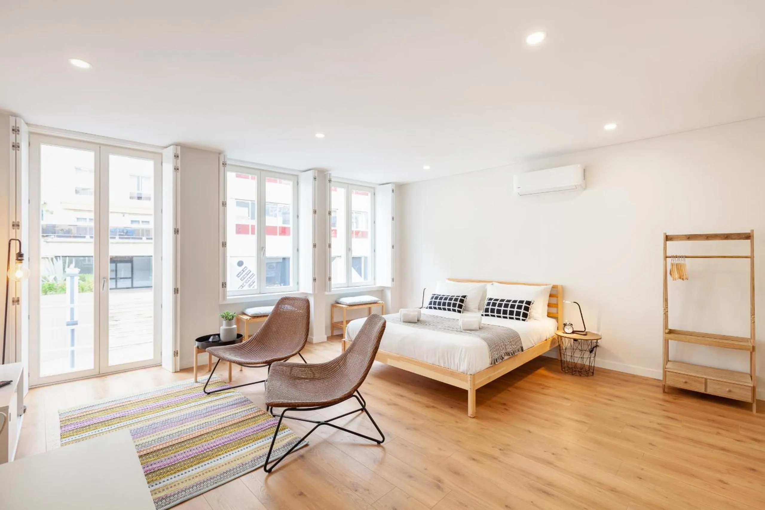 Bed in Oporto Palace Apartments