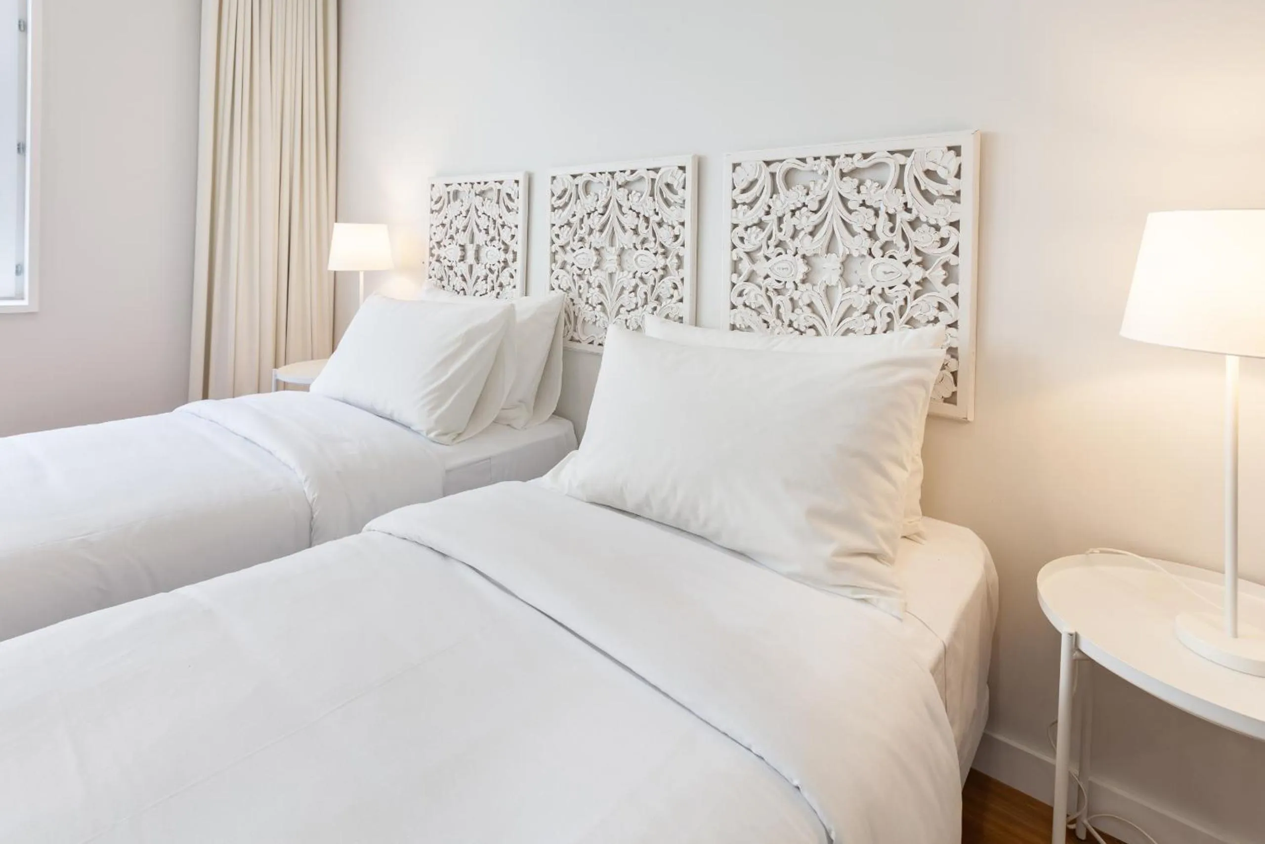 Bed in Oporto Palace Apartments