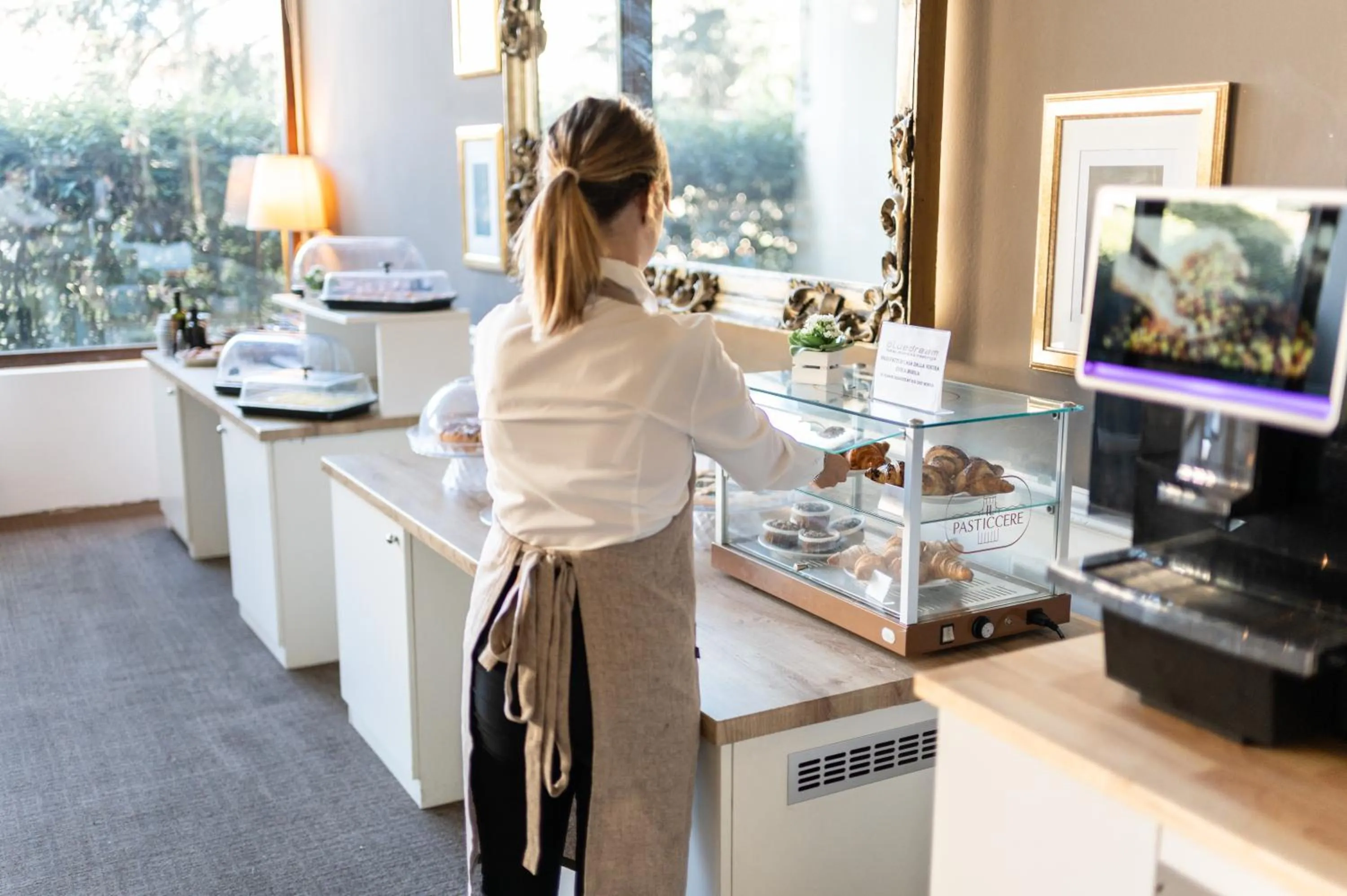 Breakfast in Blue Dream Hotel