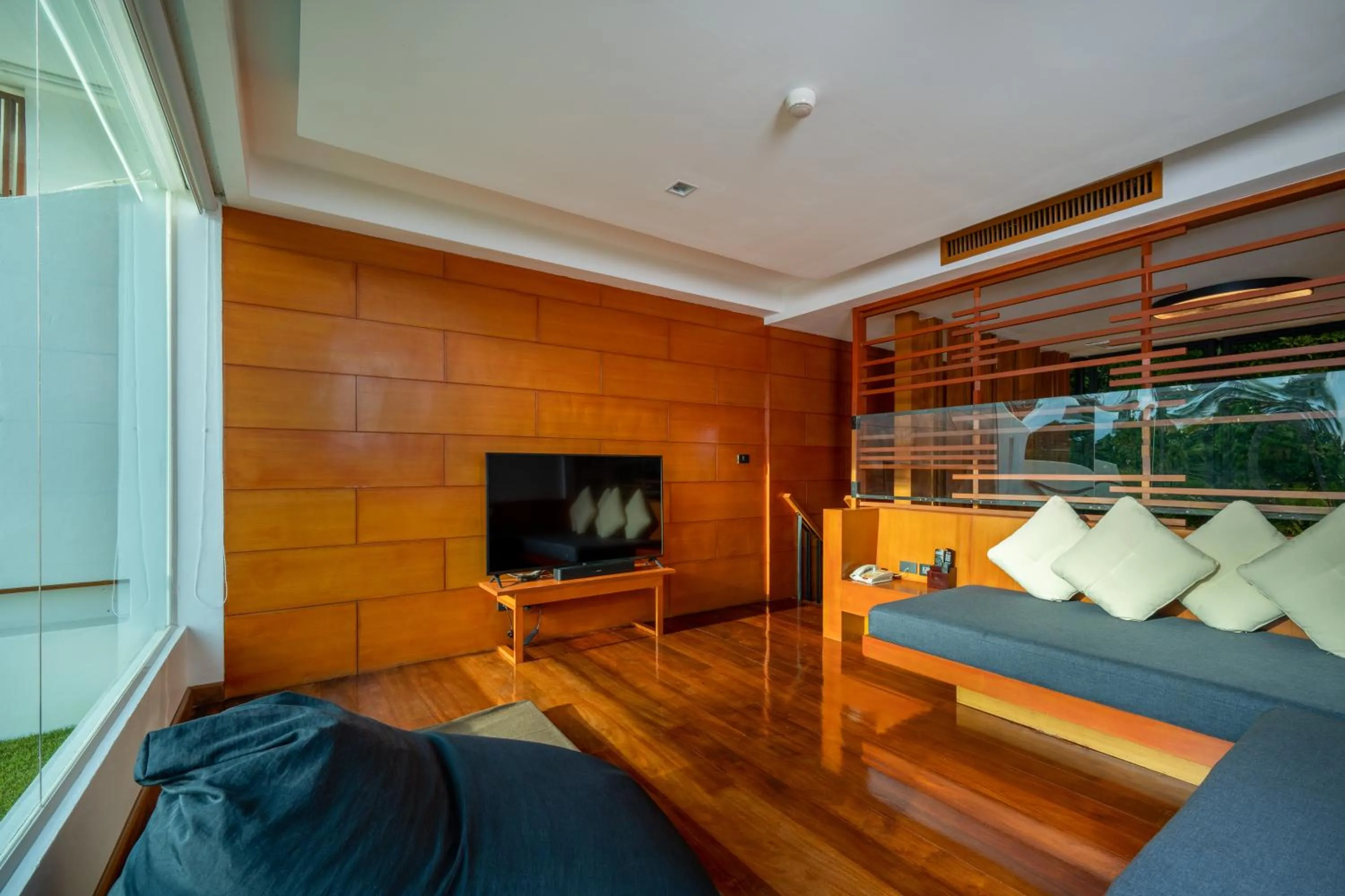 Living room in La Flora Resort Patong